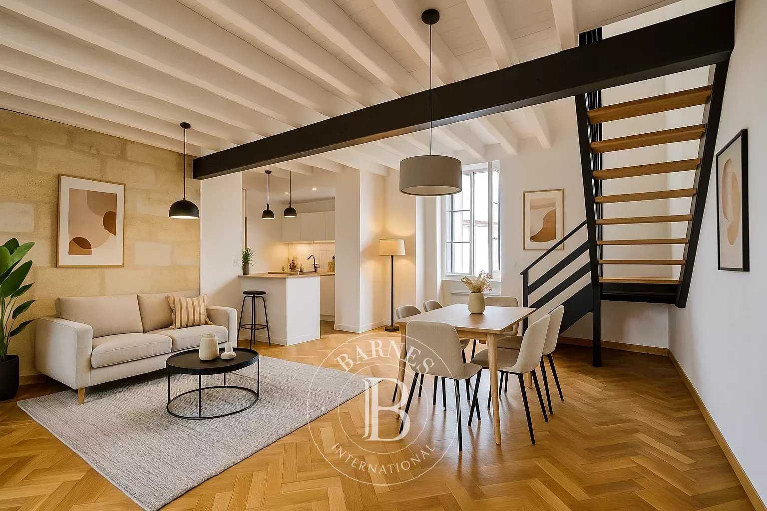 Bordeaux  - Edificio 6 Cuartos