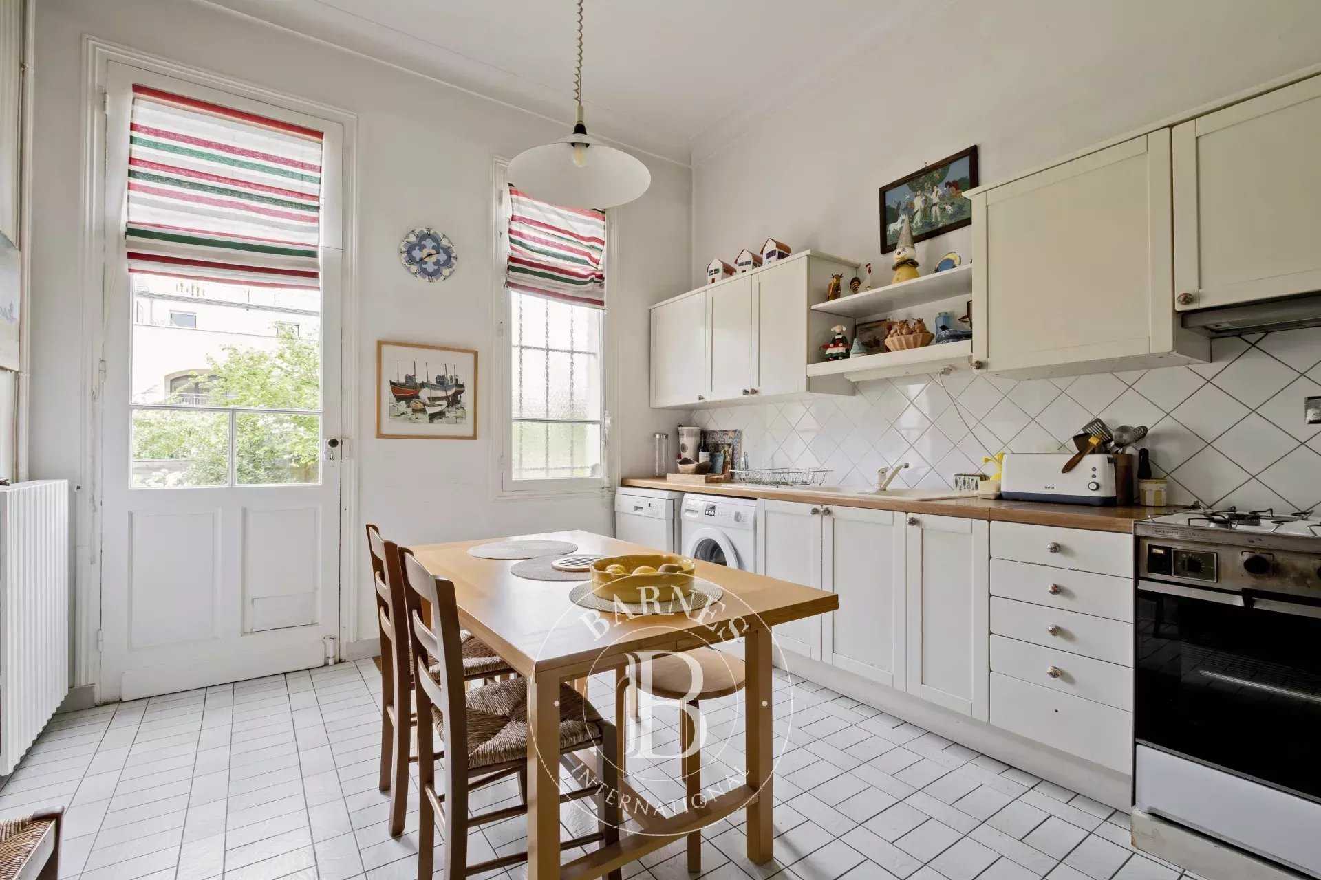 Bordeaux  - House 5 Bedrooms