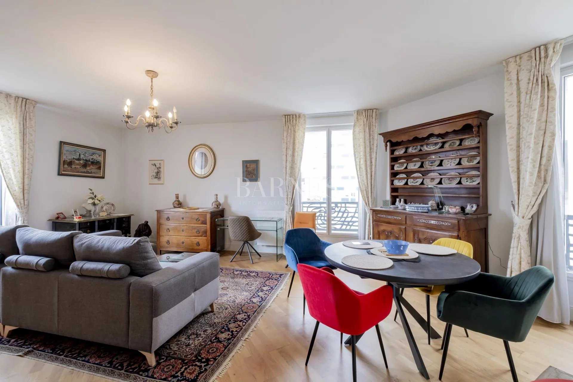Bordeaux  - Appartement 3 Pièces 2 Chambres