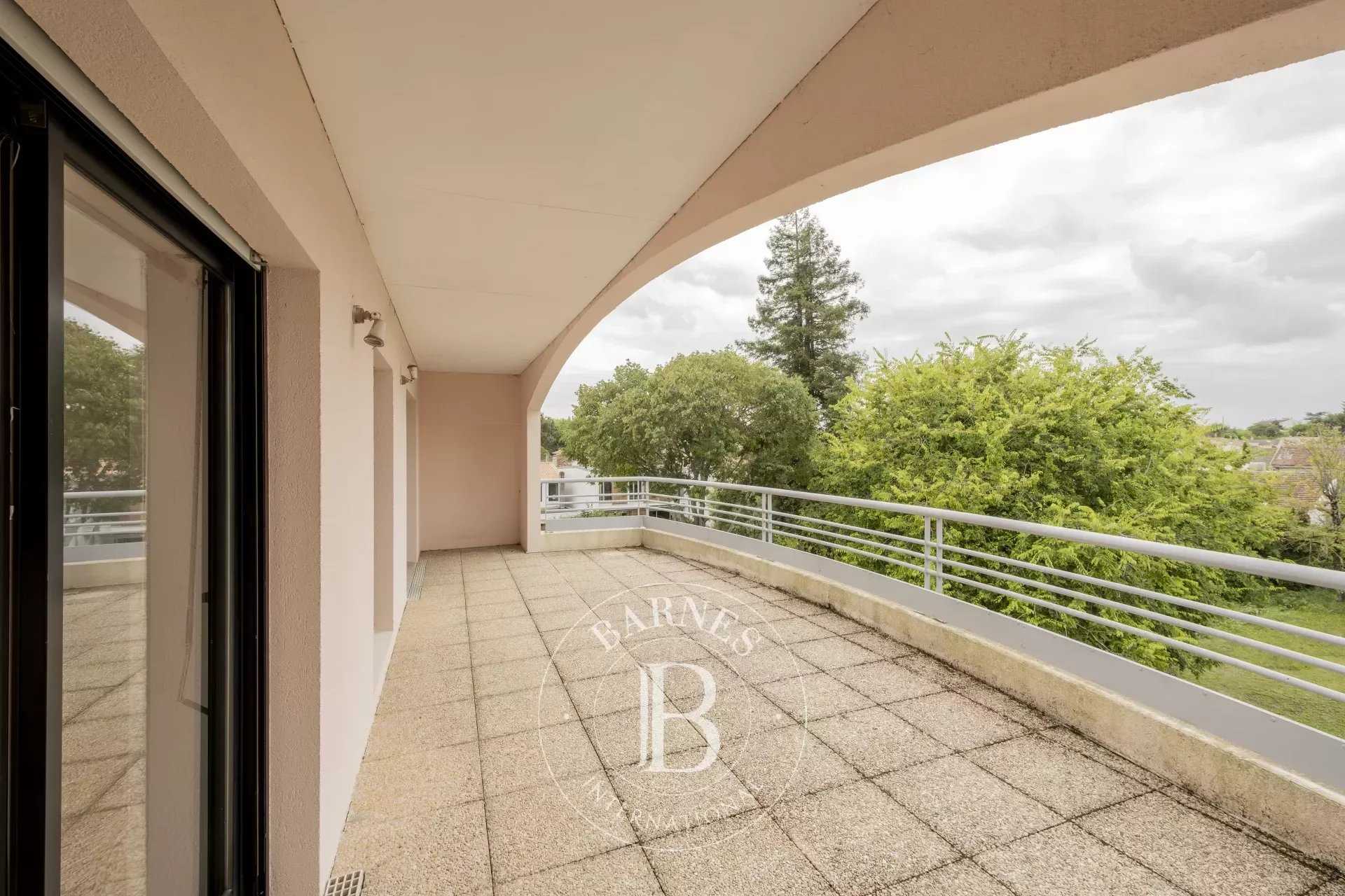 Le Bouscat  - Apartment 4 Bedrooms