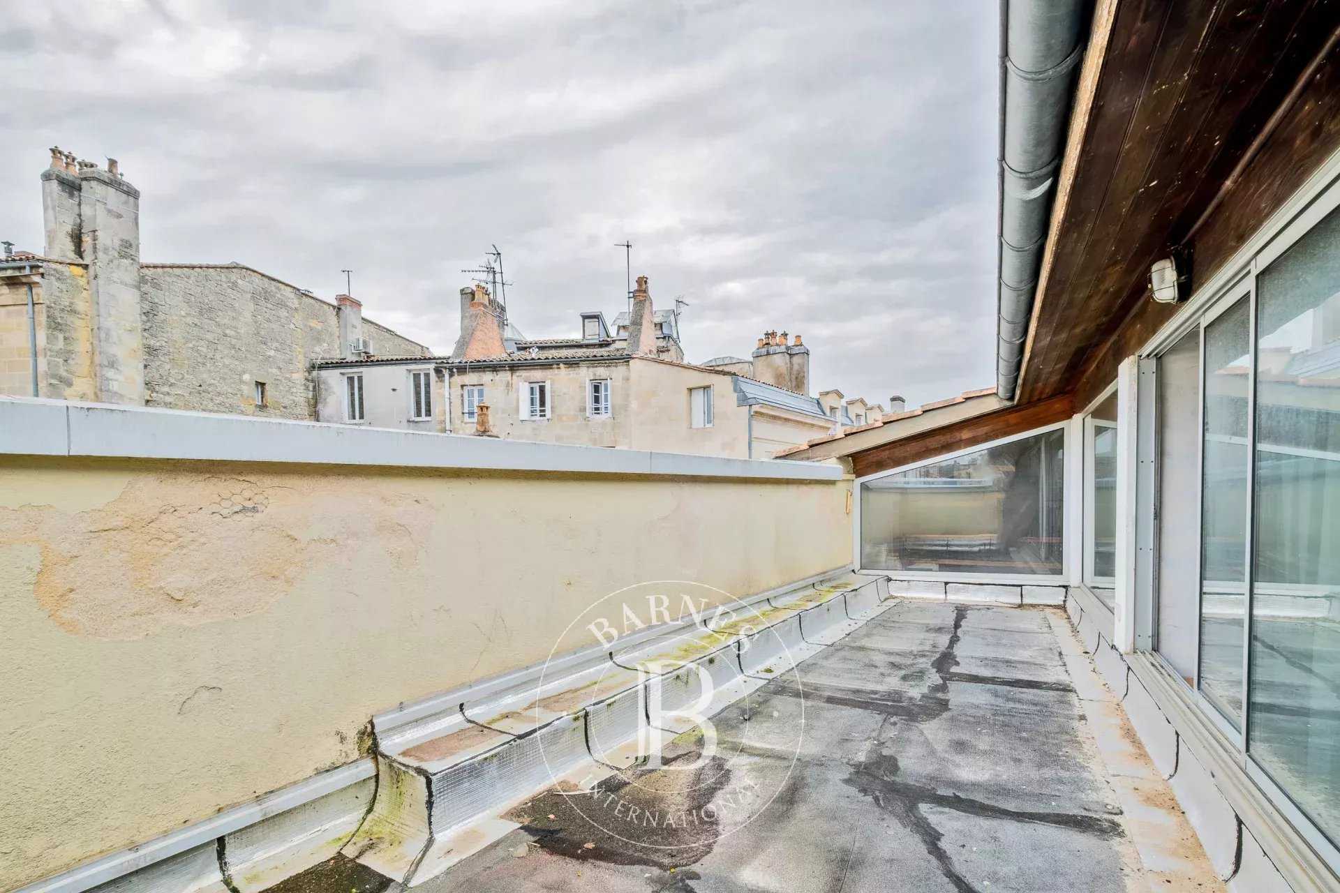 Bordeaux  - Edificio 6 Cuartos