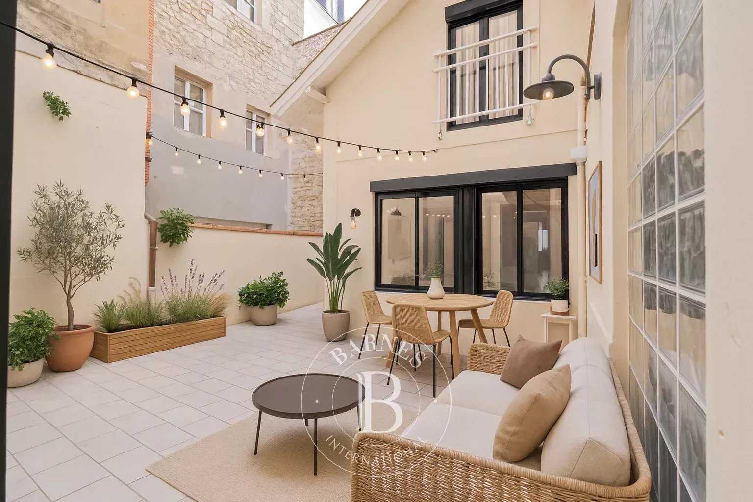 Bordeaux  - Apartment 3 Bedrooms