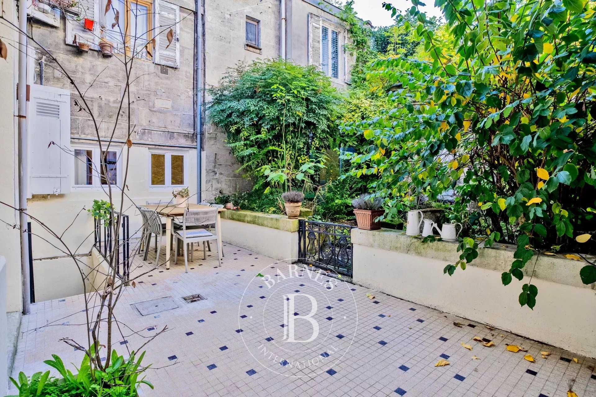 Bordeaux  - Apartment 3 Bedrooms