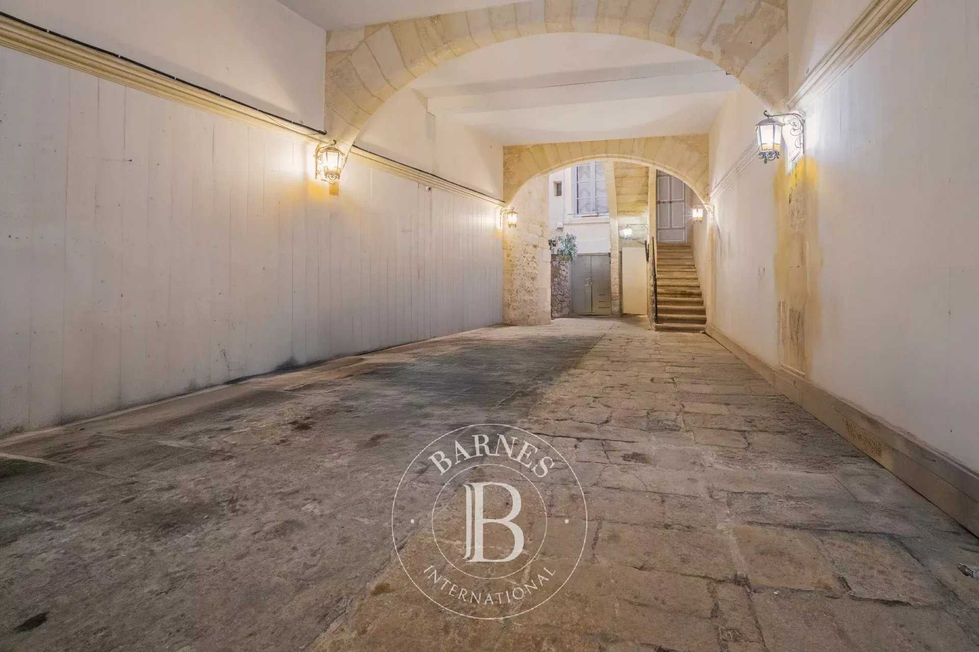 Bordeaux  - Housing estate 4 Bedrooms