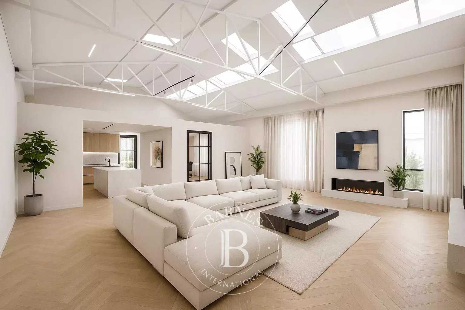 Le Bouscat  - Hangar 