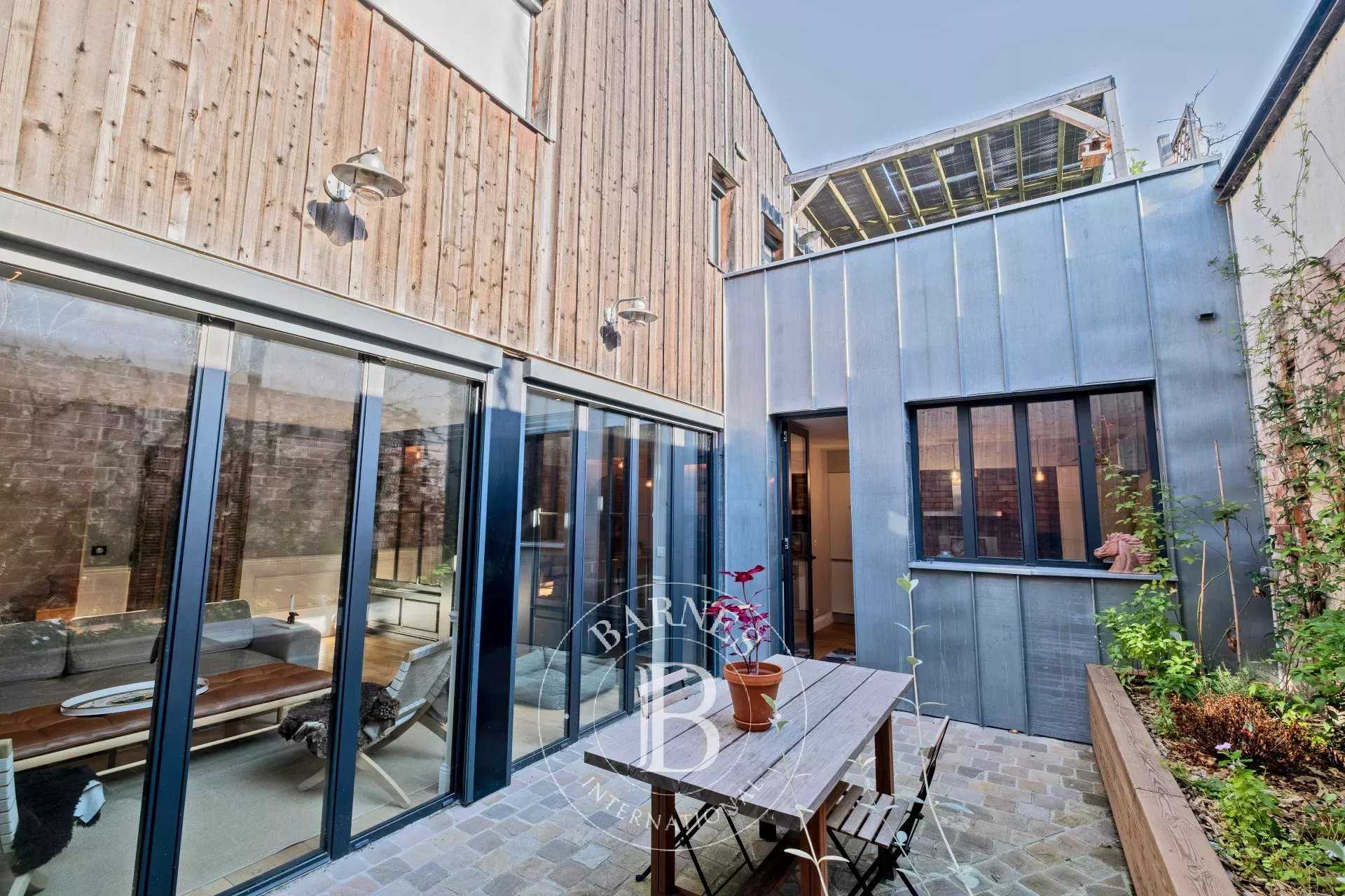 Bordeaux  - Appartement 3 Pi&egrave;ces 2 Chambres