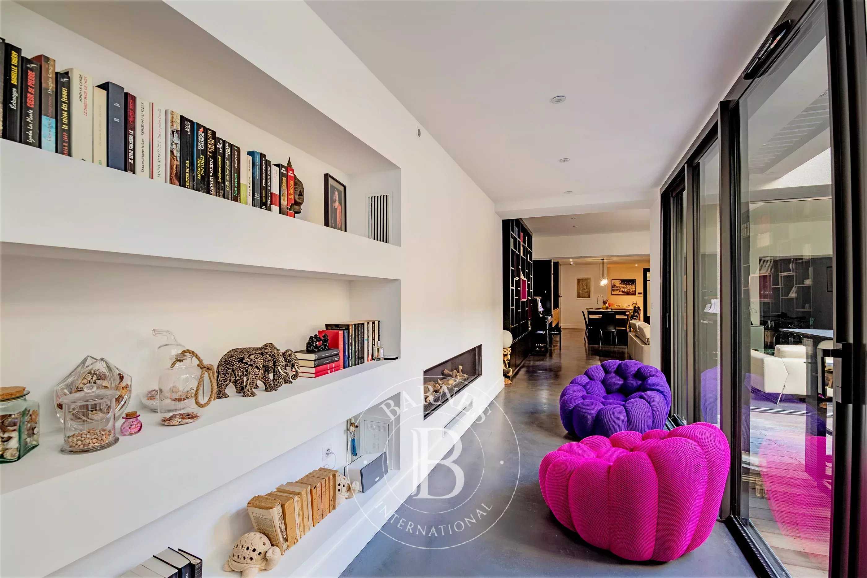 Bordeaux  - Loft 8 Pi&egrave;ces 4 Chambres