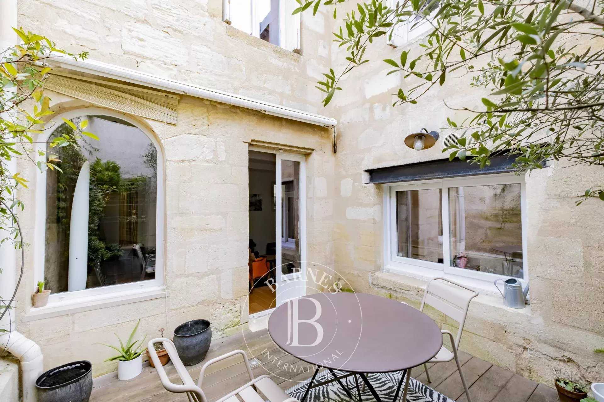 Bordeaux  - Appartement 4 Pièces 2 Chambres