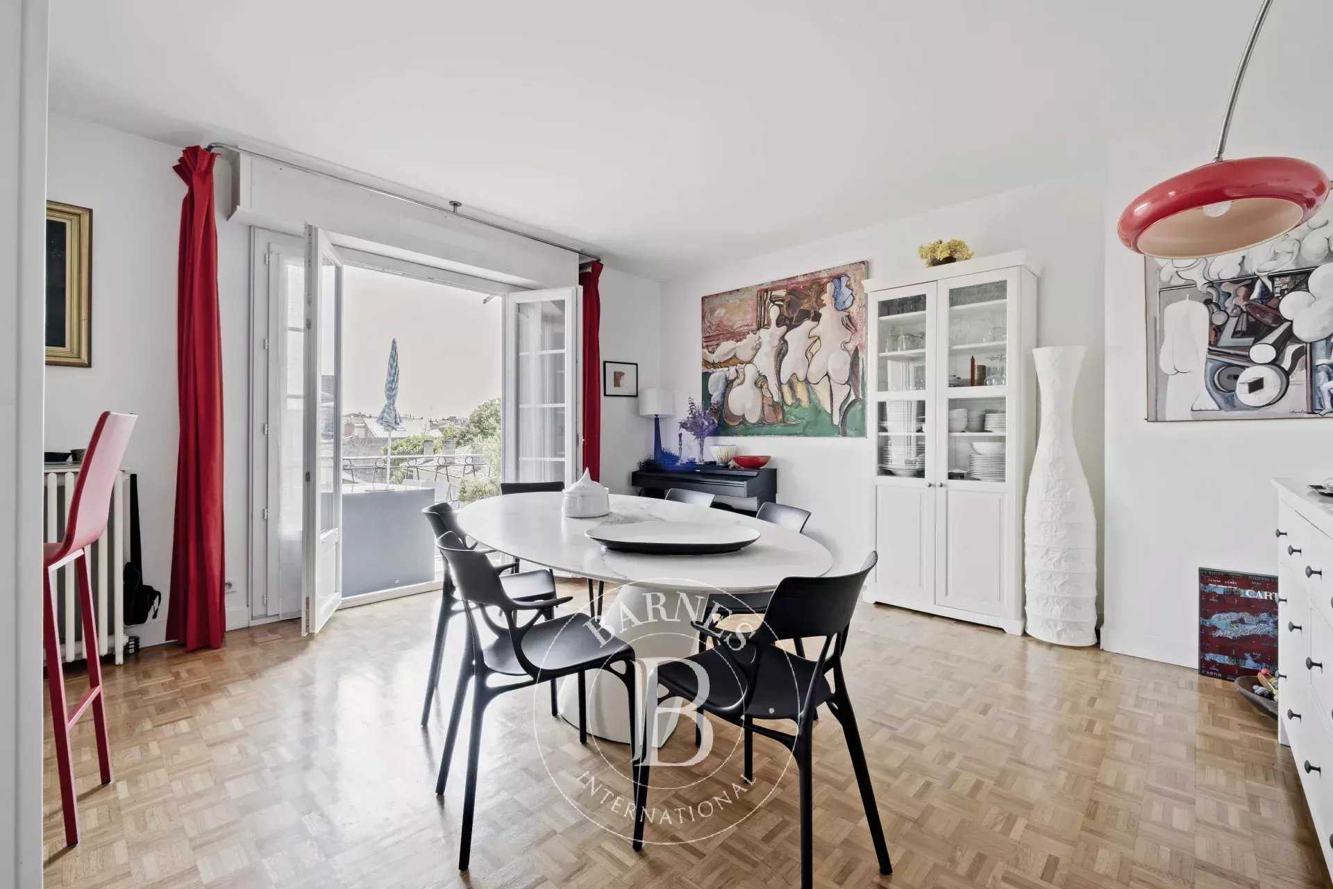 Bordeaux  - Apartment 4 Bedrooms