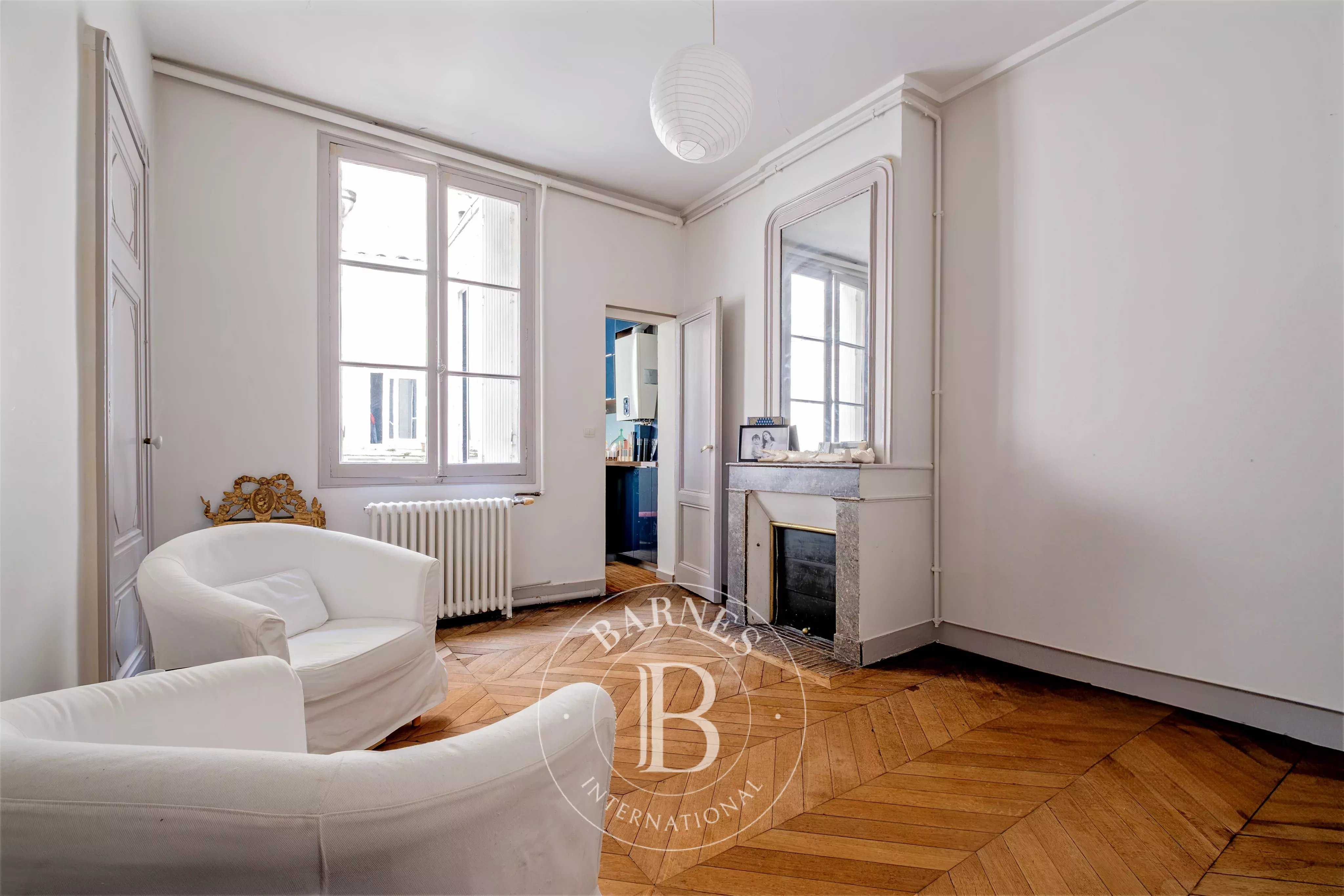 Bordeaux  - Appartement 5 Pi&egrave;ces 2 Chambres