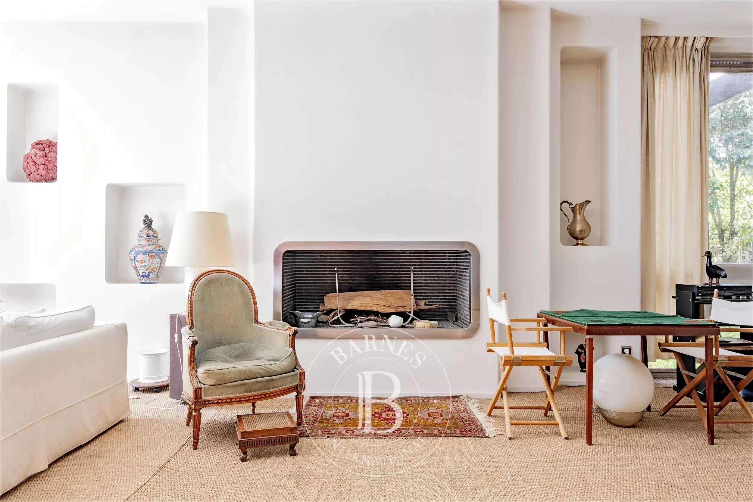 Bordeaux  - Villa 6 Pi&egrave;ces 4 Chambres