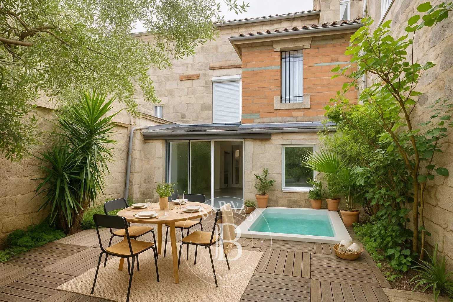 Bordeaux  - Maison 6 Pi&egrave;ces 4 Chambres