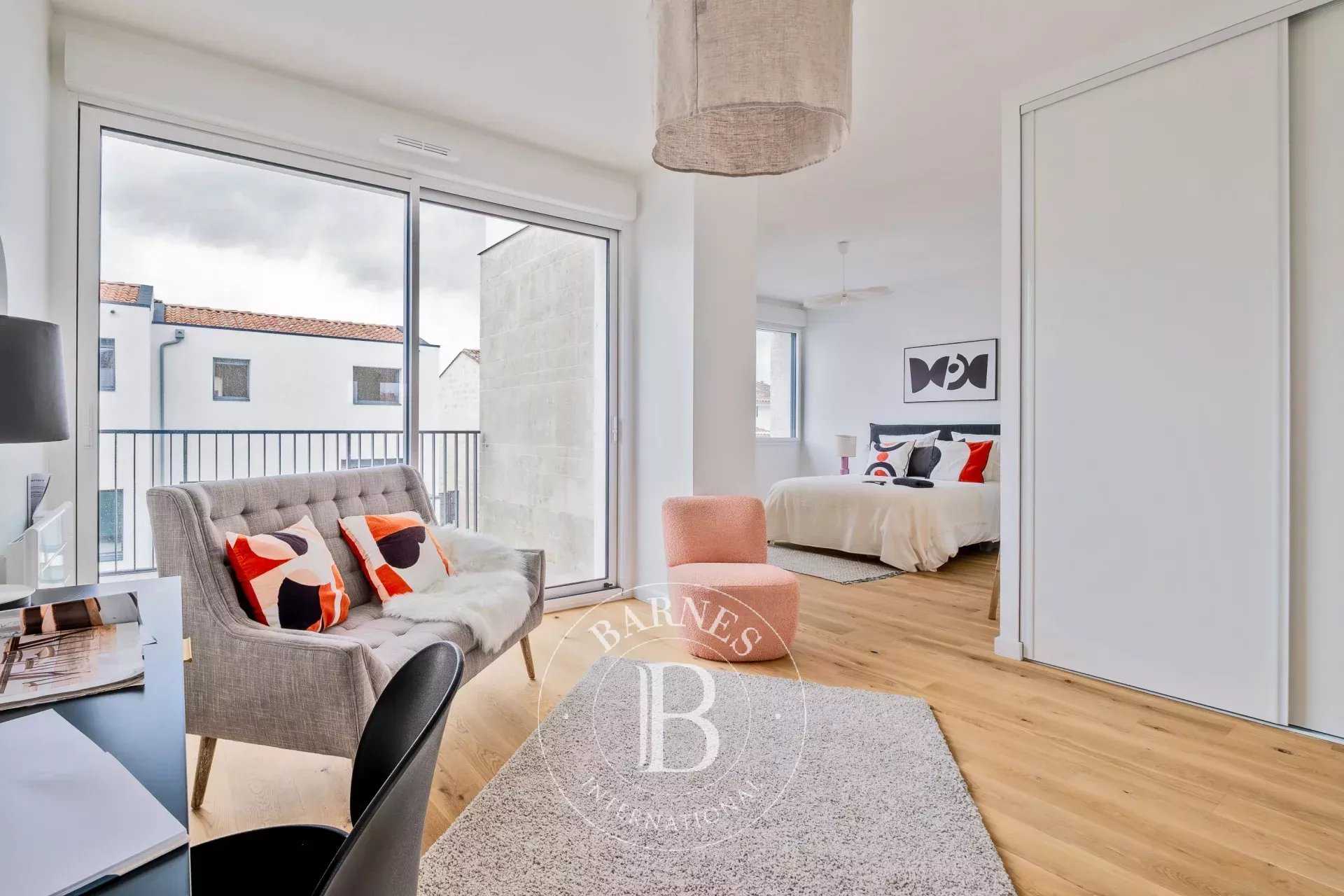 Bordeaux  - Appartement 4 Pi&egrave;ces 3 Chambres