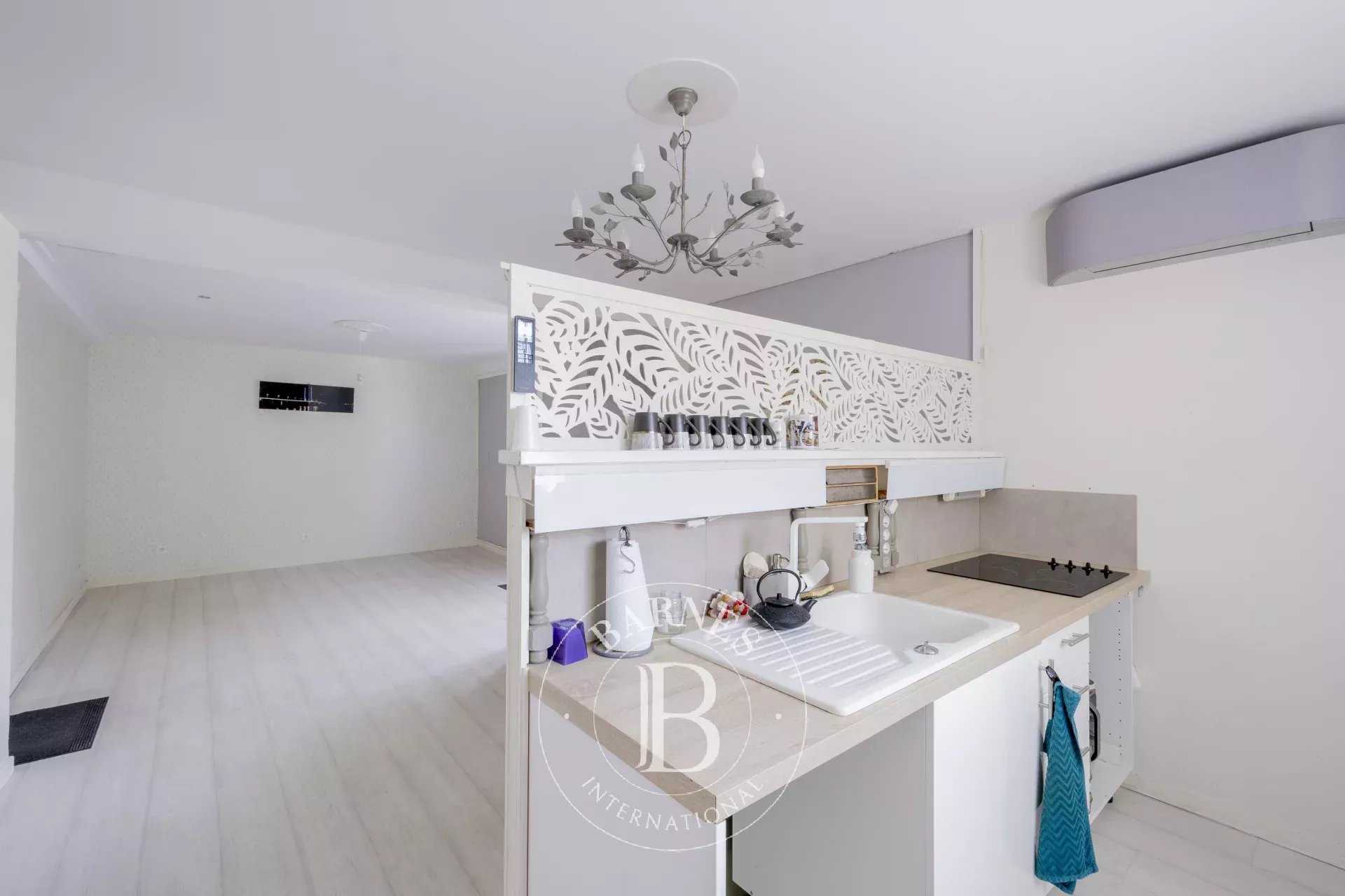 Bordeaux  - House 4 Bedrooms