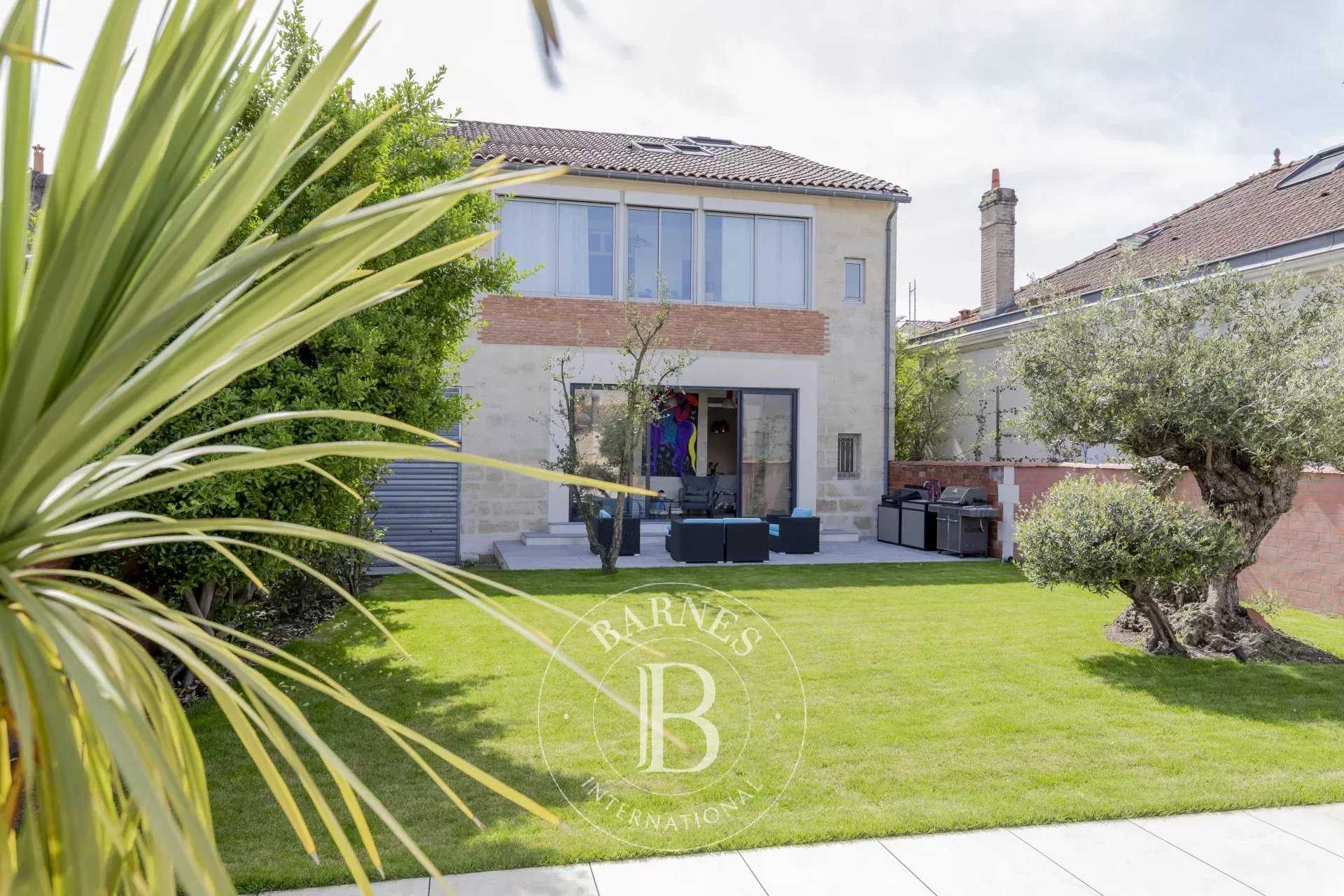 Bordeaux  - House 6 Bedrooms