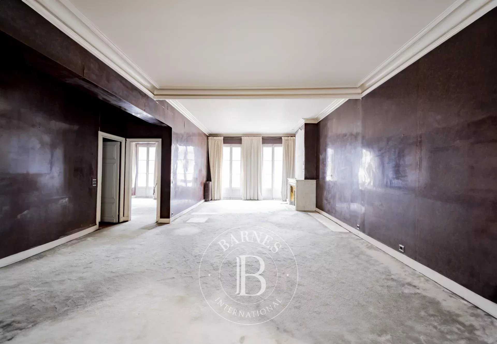 Bordeaux  - Appartement 3 Pièces, 1 Chambre