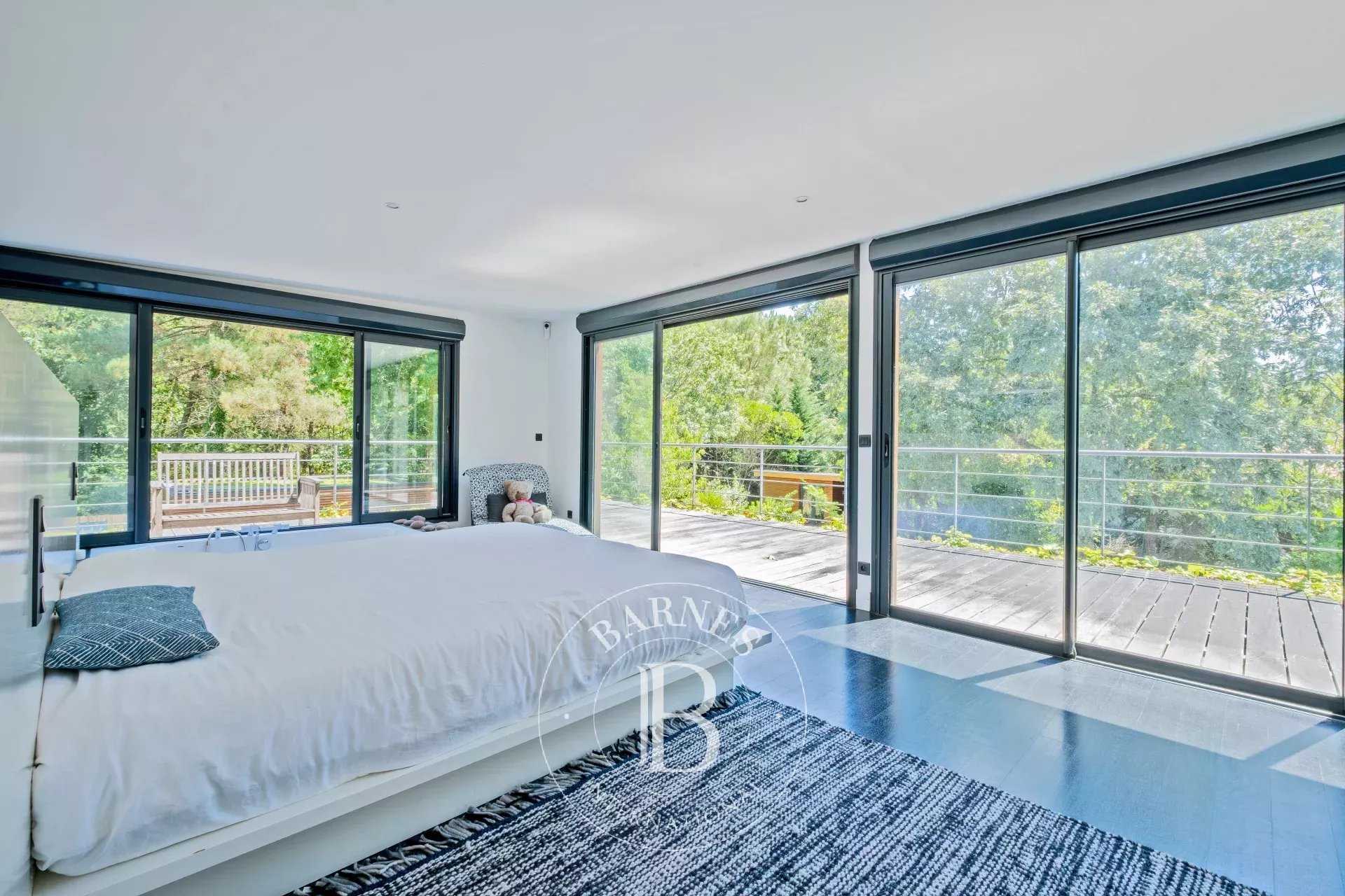 Bordeaux  - House 5 Bedrooms