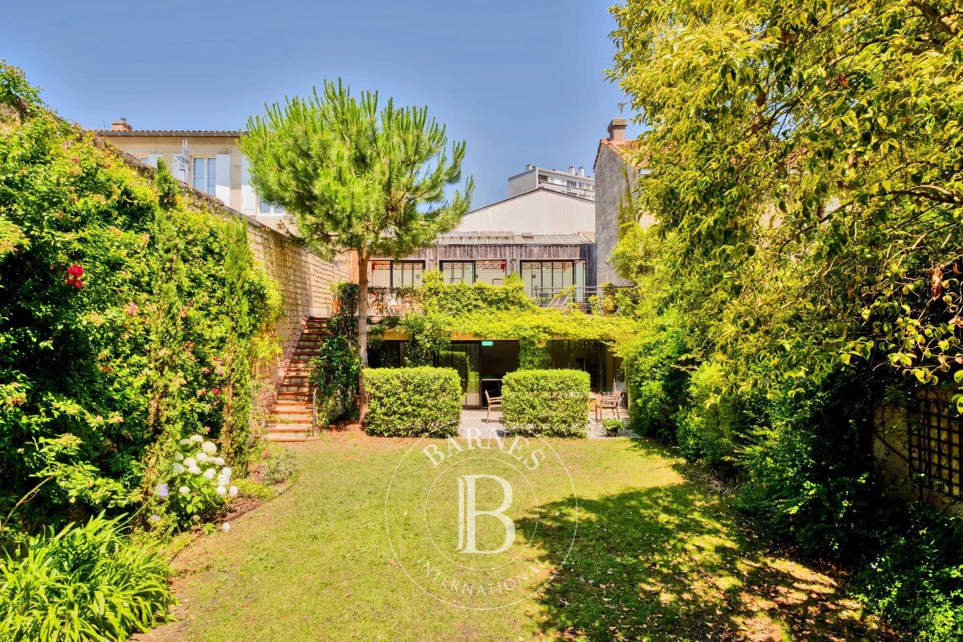 Bordeaux  - House 6 Bedrooms