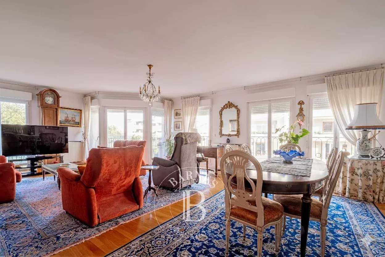 Bordeaux  - Apartment 3 Bedrooms