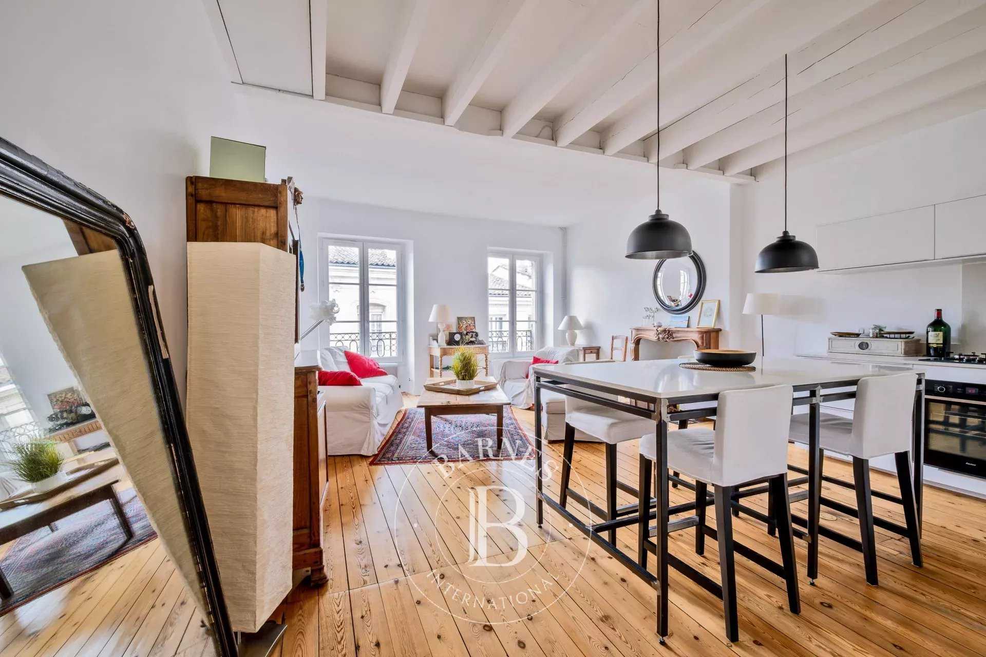 Bordeaux  - Appartement 4 Pi&egrave;ces 3 Chambres