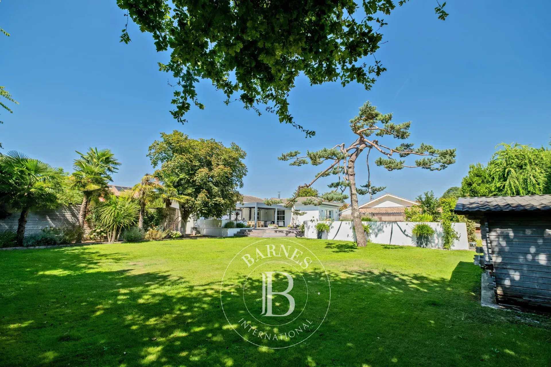 Le Bouscat  - House 6 Bedrooms