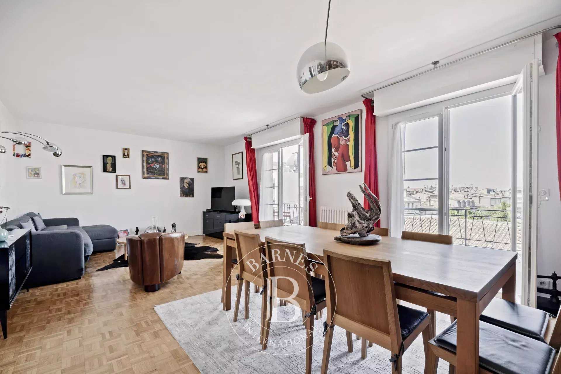 Bordeaux  - Apartment 4 Bedrooms