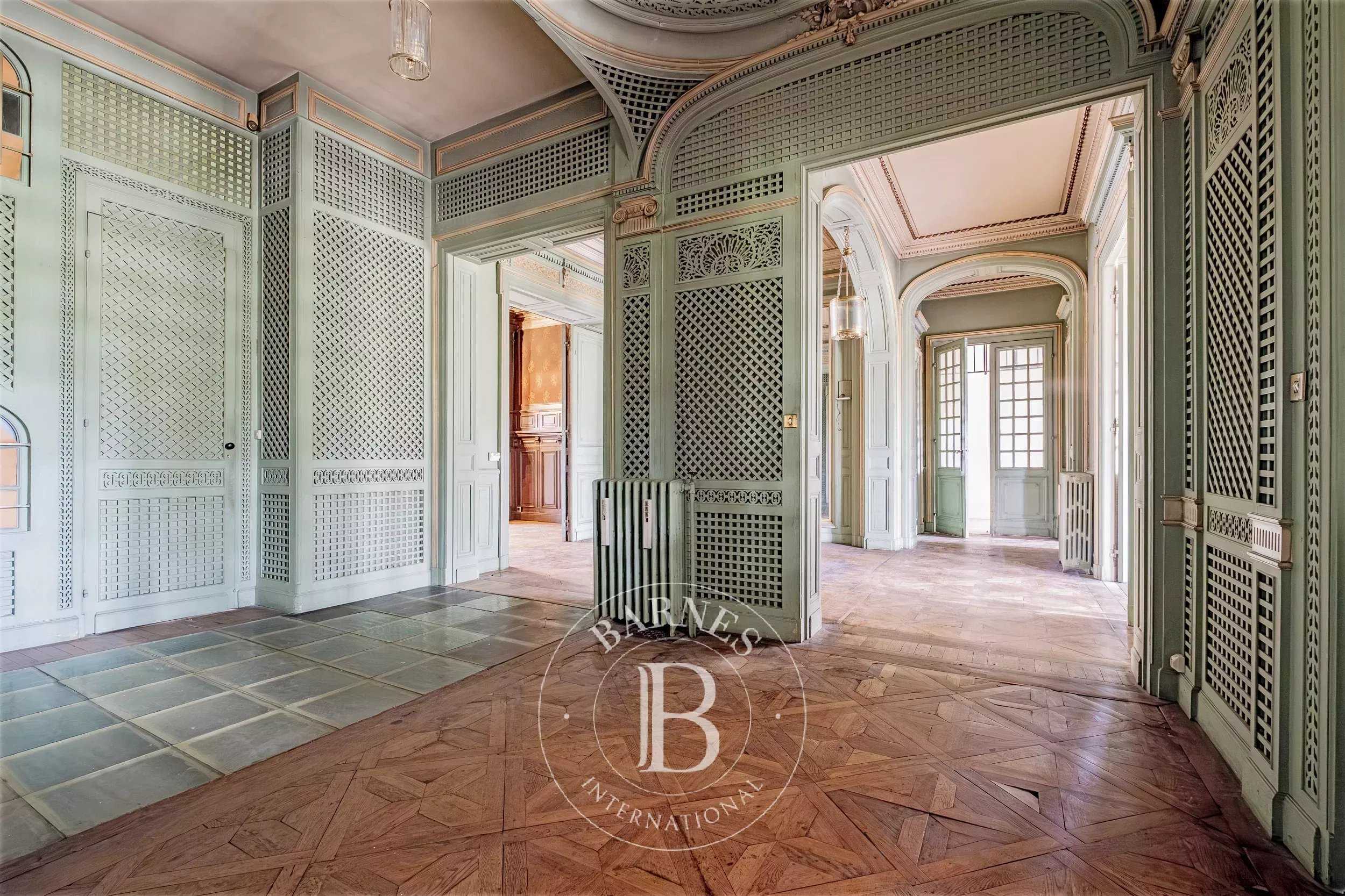 Bordeaux  - Appartement 8 Pi&egrave;ces