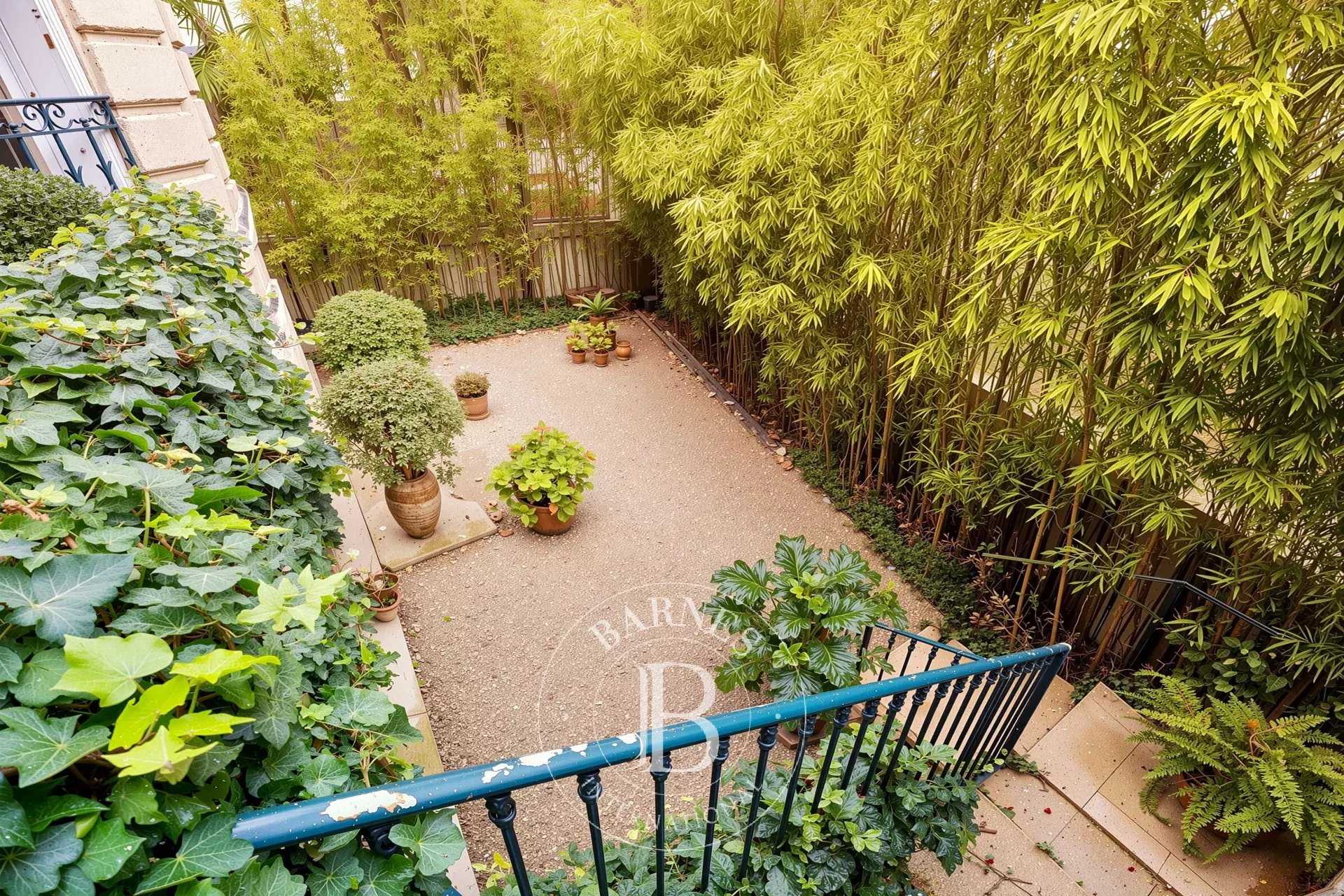 Bordeaux  - Apartment 3 Bedrooms