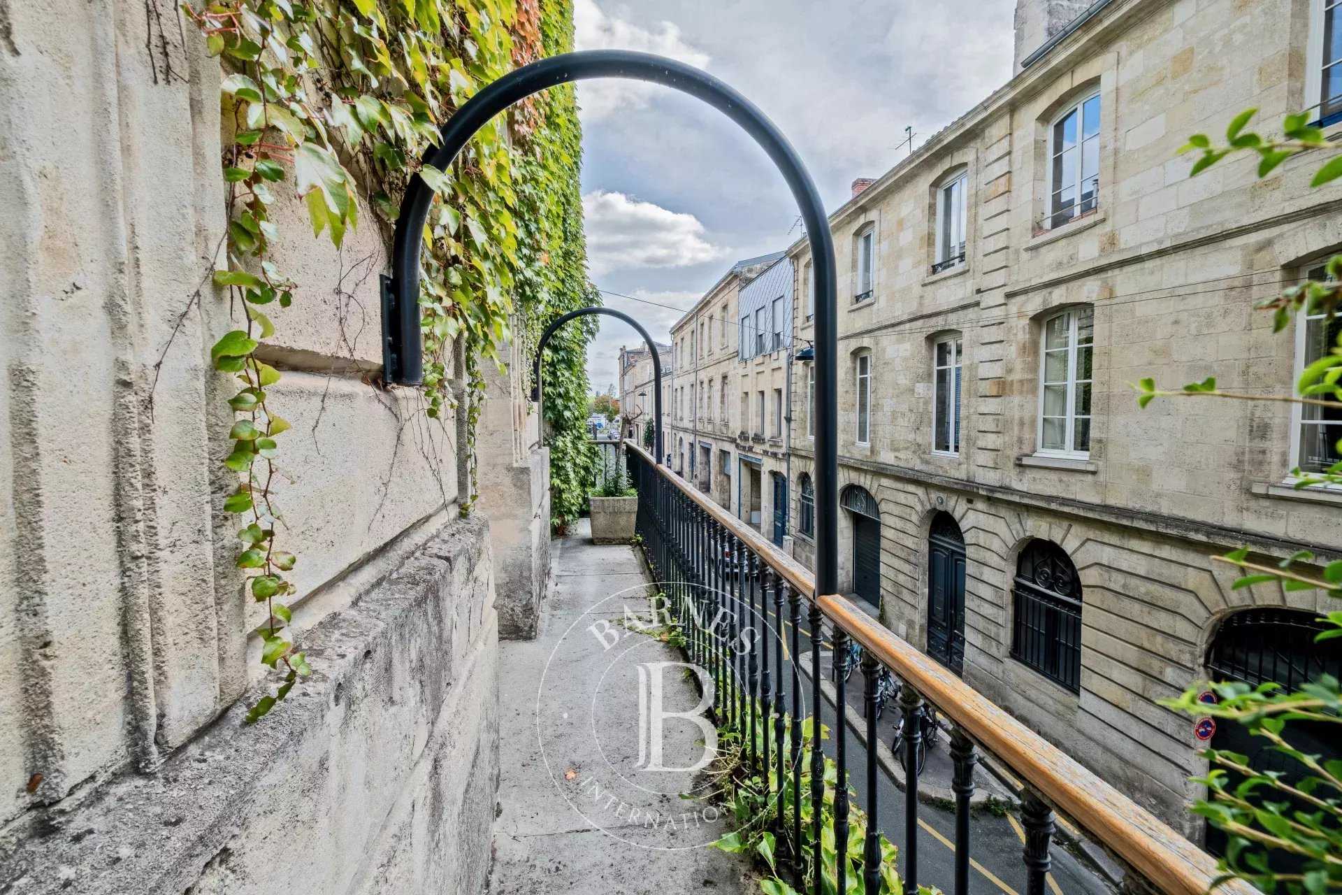 Bordeaux  - Apartment 4 Bedrooms