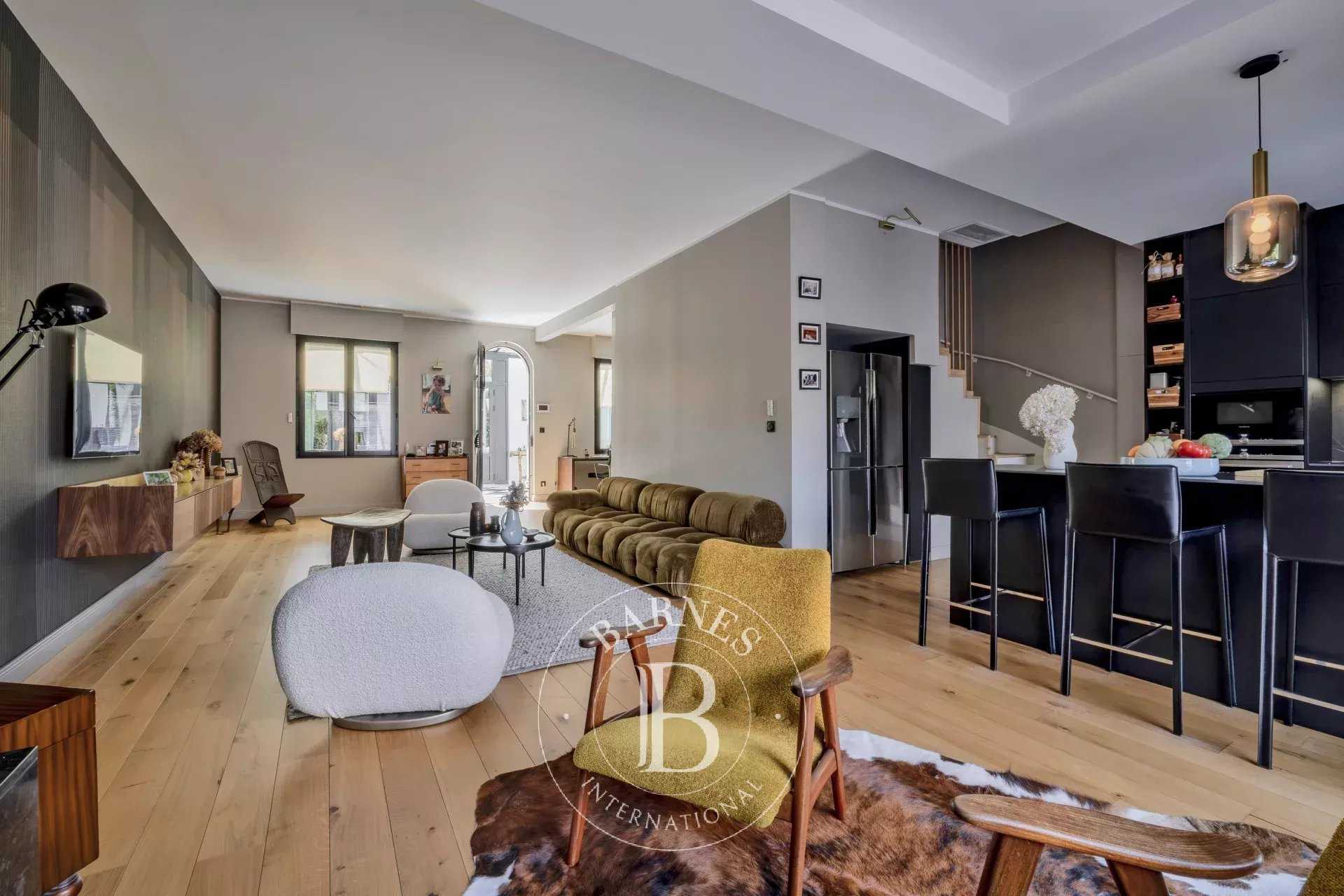 Le Bouscat  - Maison 5 Pi&egrave;ces 4 Chambres