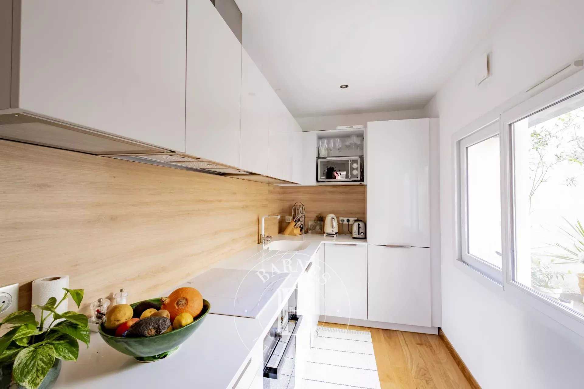 Bordeaux  - Appartement 4 Pièces 2 Chambres