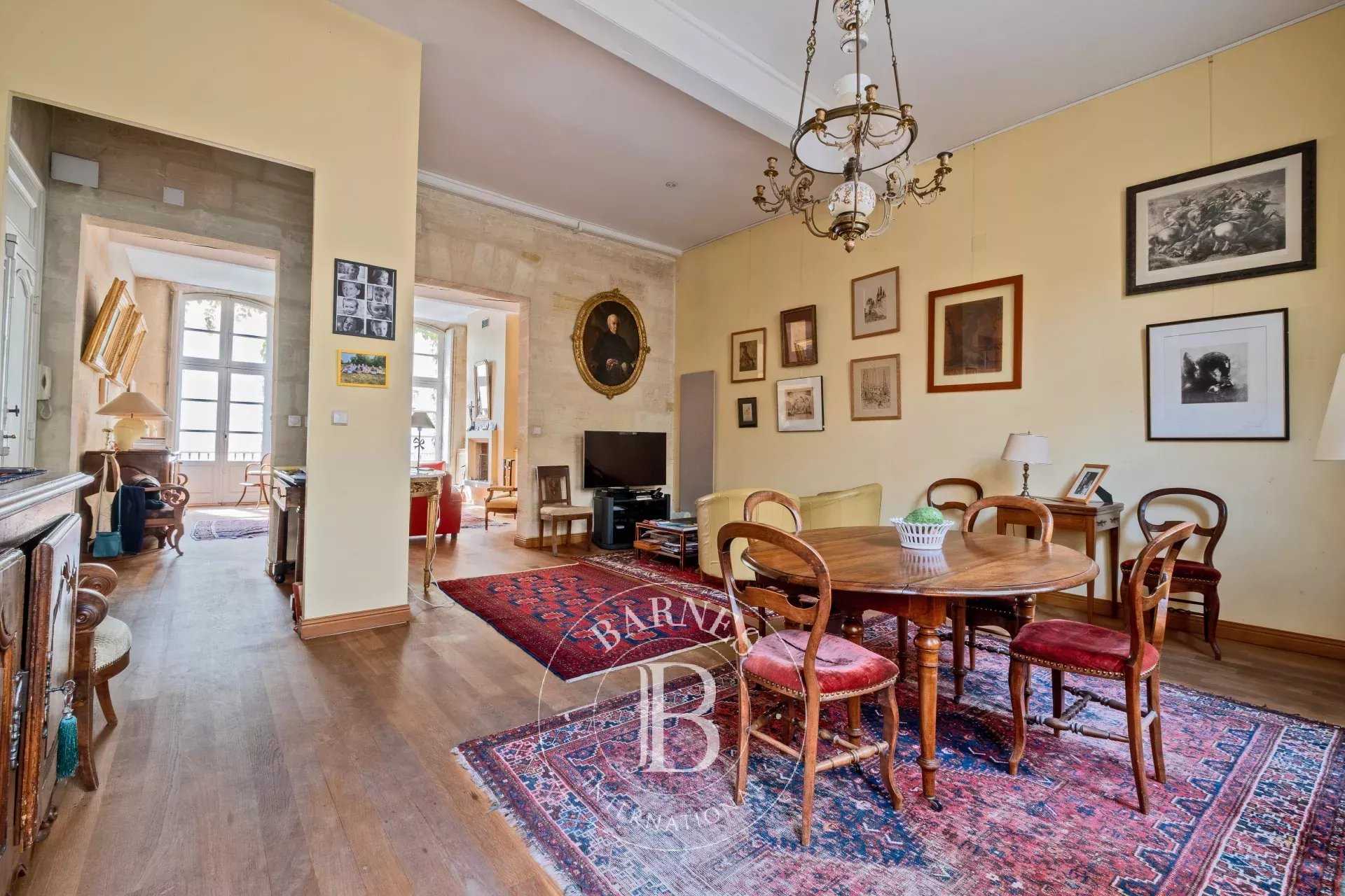 Bordeaux  - Apartment 4 Bedrooms