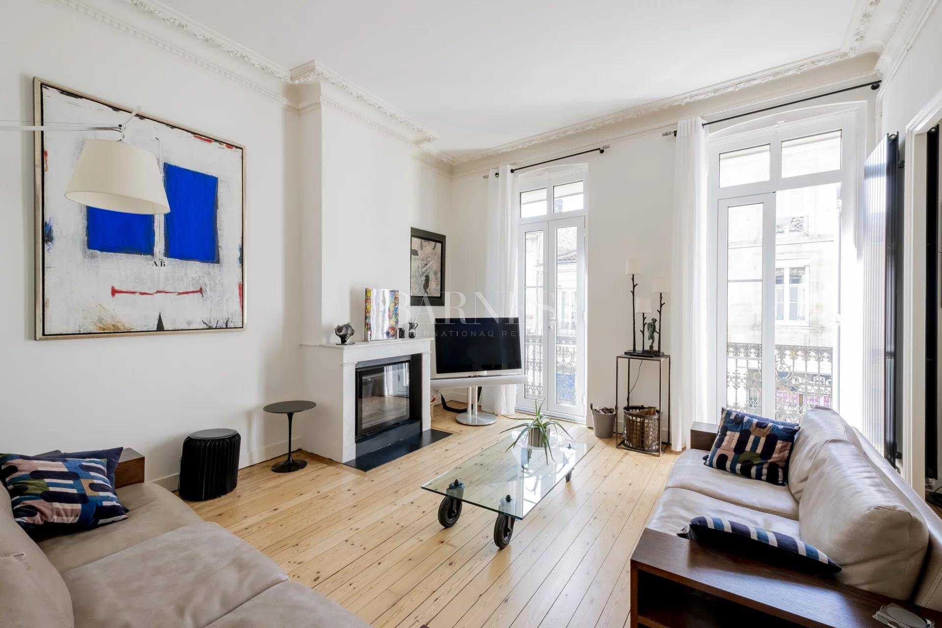 Appartement Bordeaux  -  ref 82323771 (picture 1)