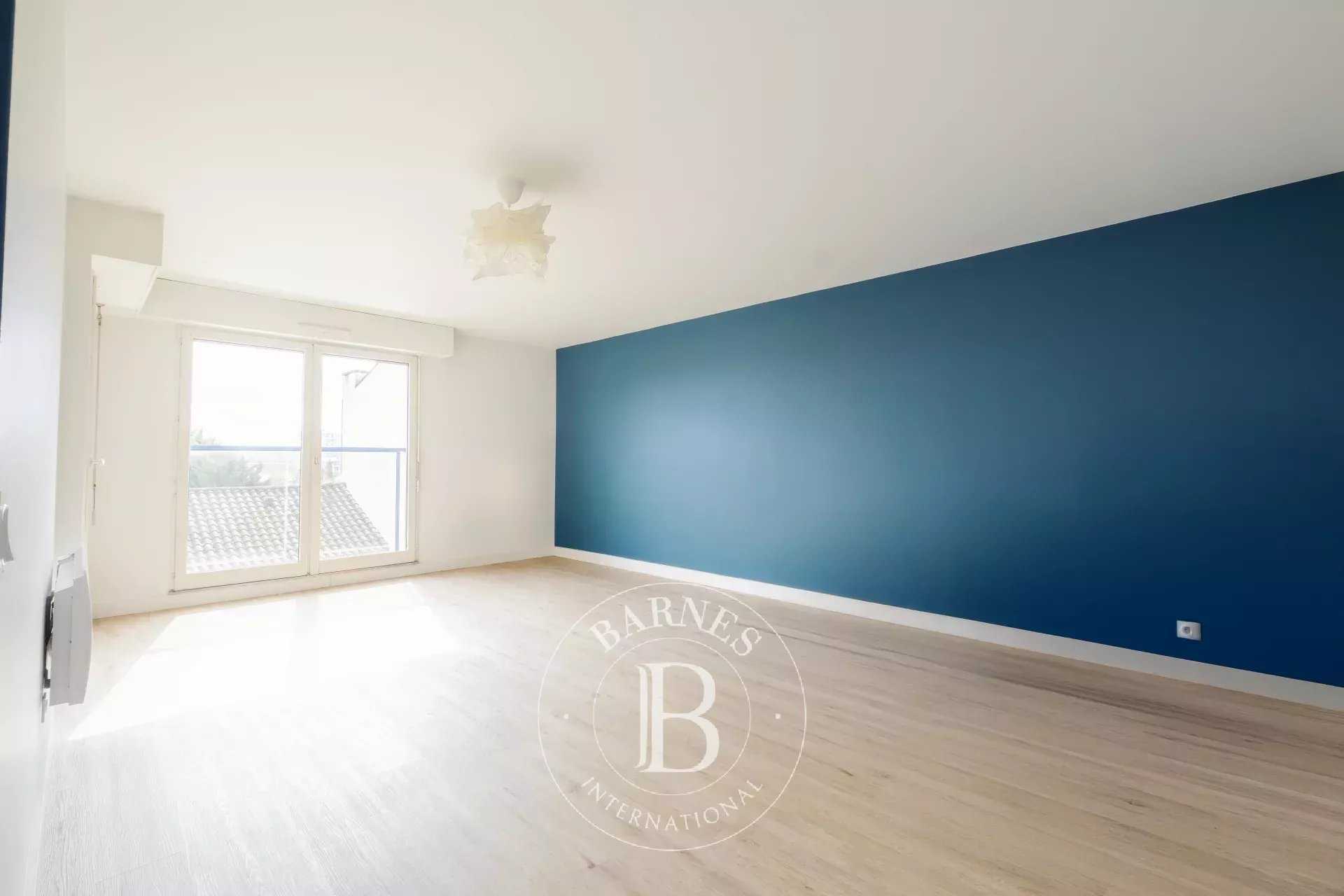 Apartment Bordeaux  -  ref 85724695 (picture 2)