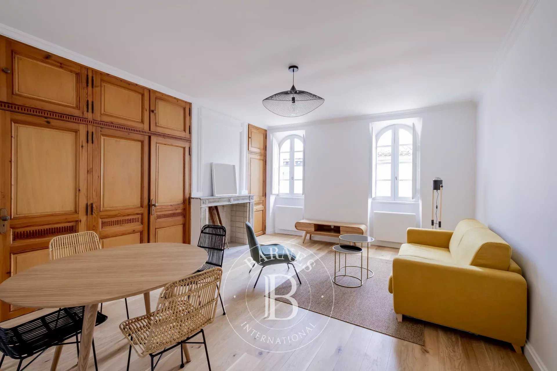 Appartement Bordeaux  -  ref 85845868 (picture 1)