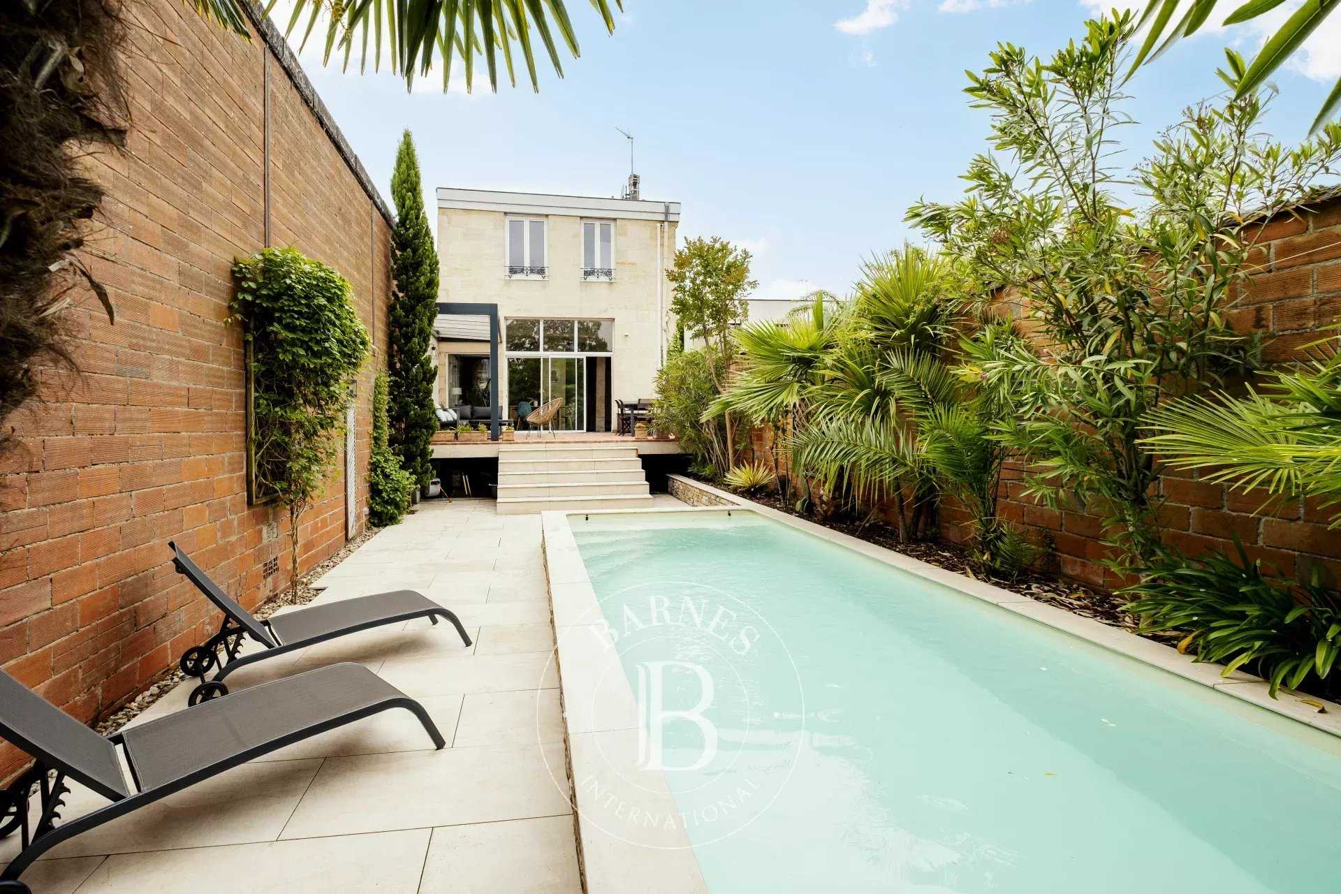 Maison Le Bouscat  -  ref 84173317 (picture 1)