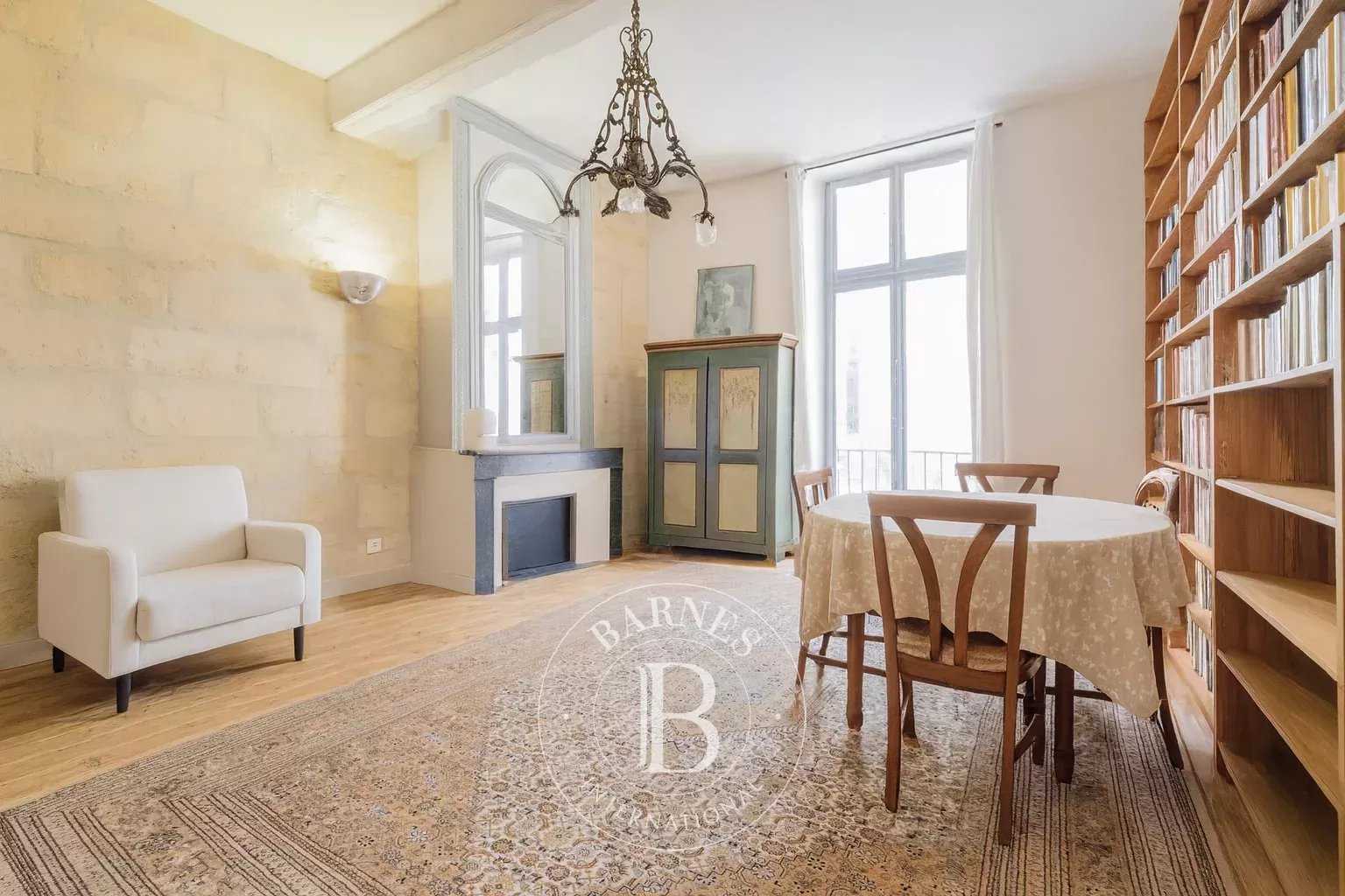 Apartment Bordeaux  -  ref 86480858 (picture 1)