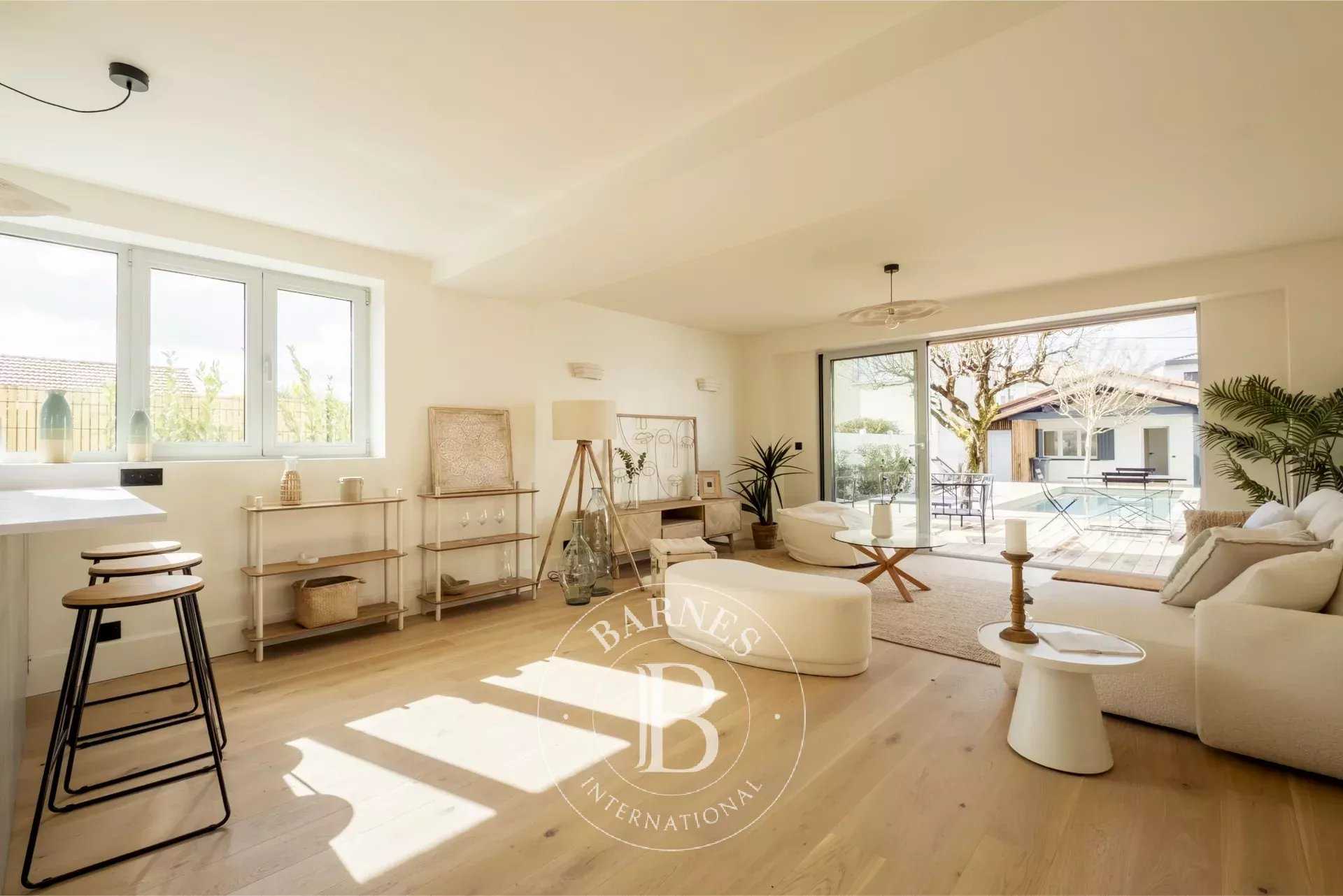 Maison Bordeaux  -  ref 85531527 (picture 1)