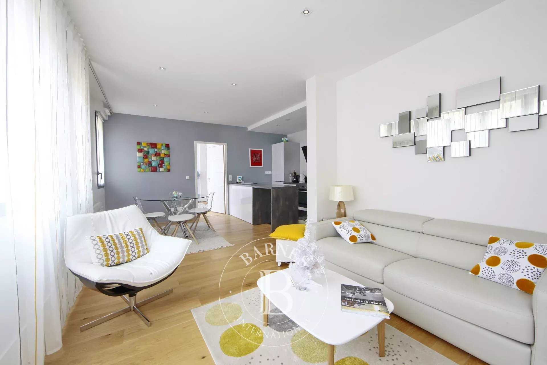 Appartement Bordeaux  -  ref 85845983 (picture 1)