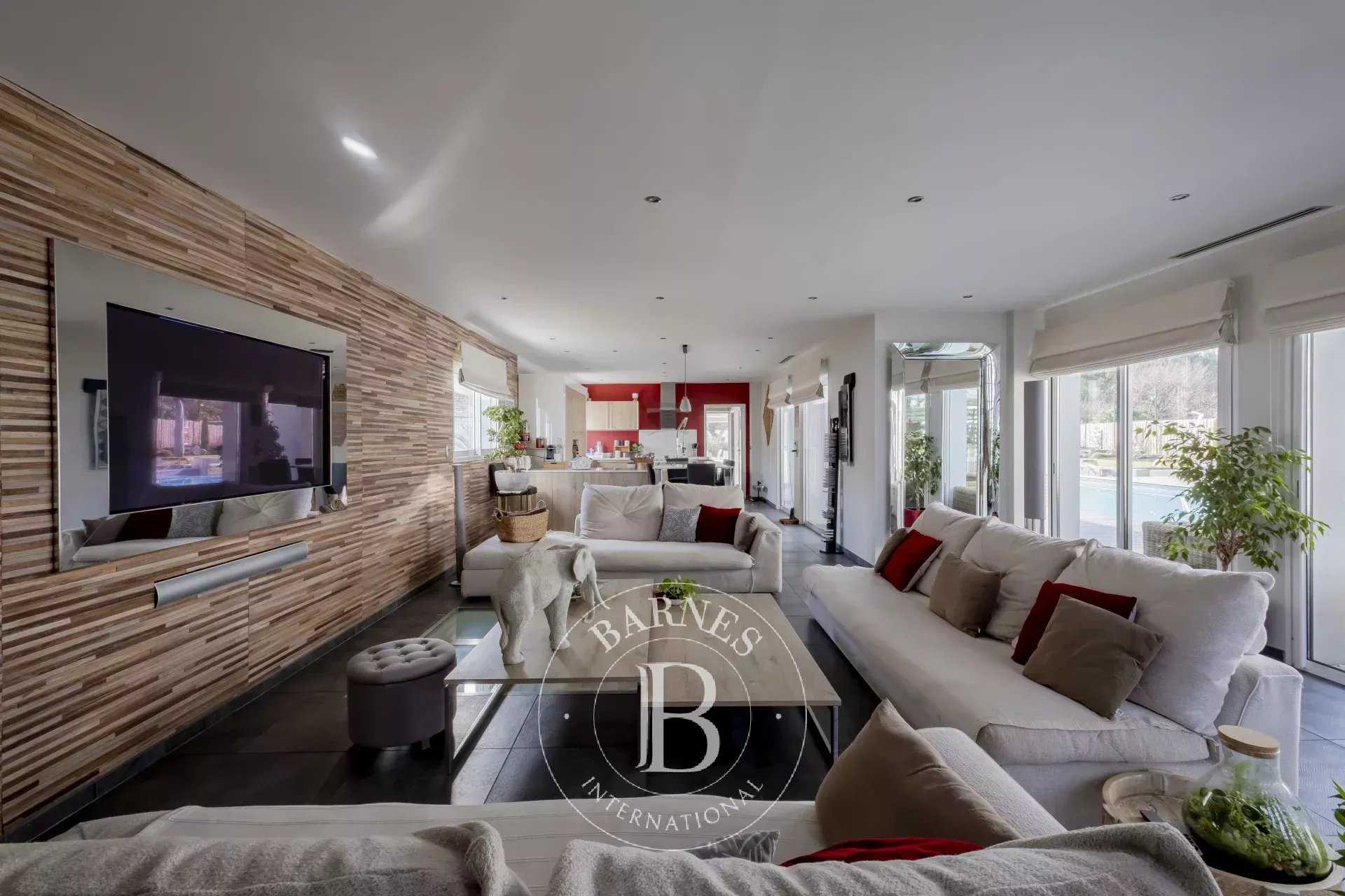 House Pessac  -  ref 2701999 (picture 1)