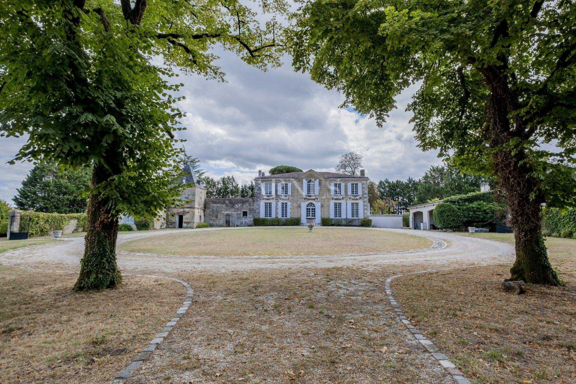 House/Villa Léognan