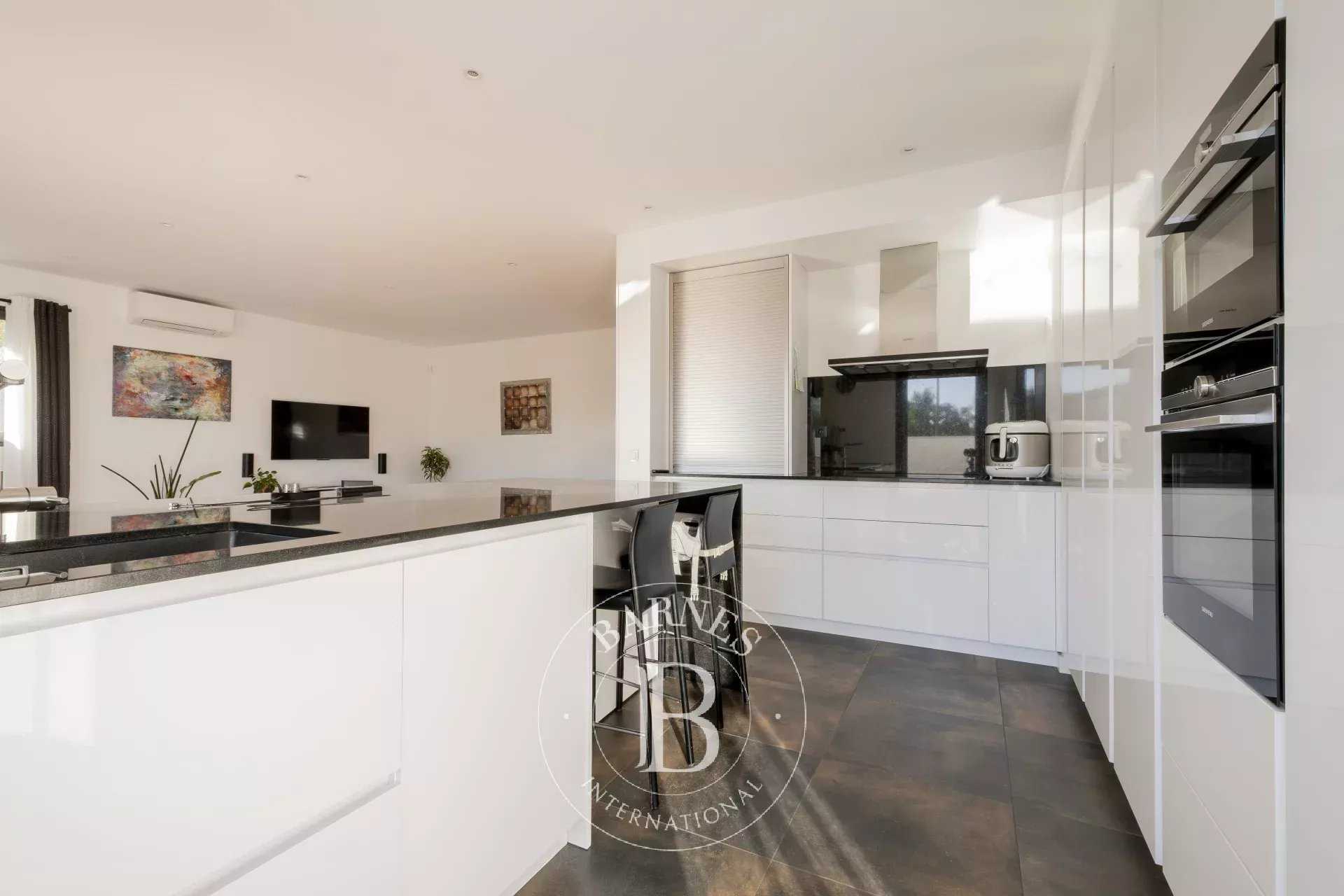 House Bruges  -  ref 85476179 (picture 2)