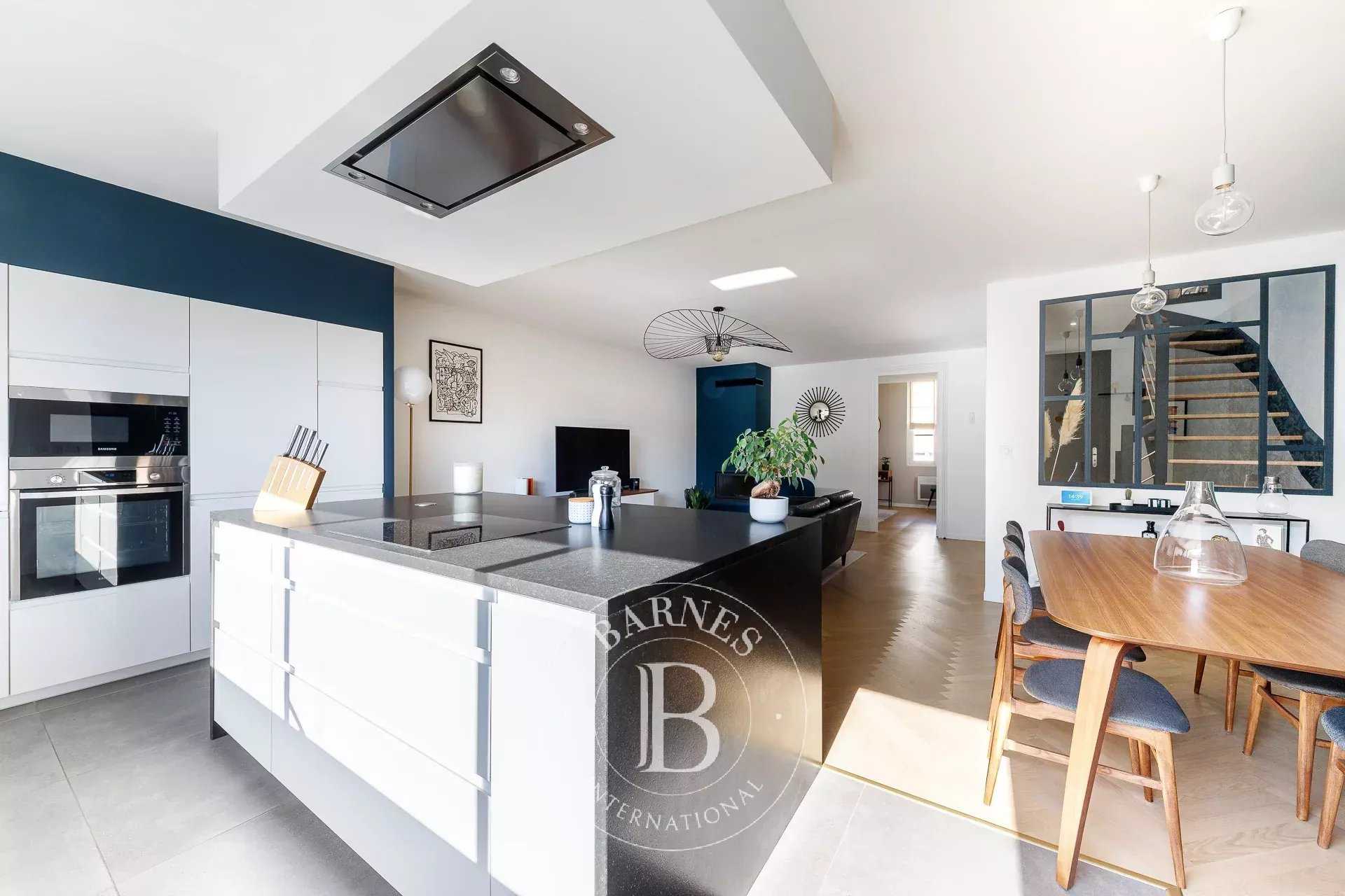 Apartment Bordeaux  -  ref 85982036 (picture 3)