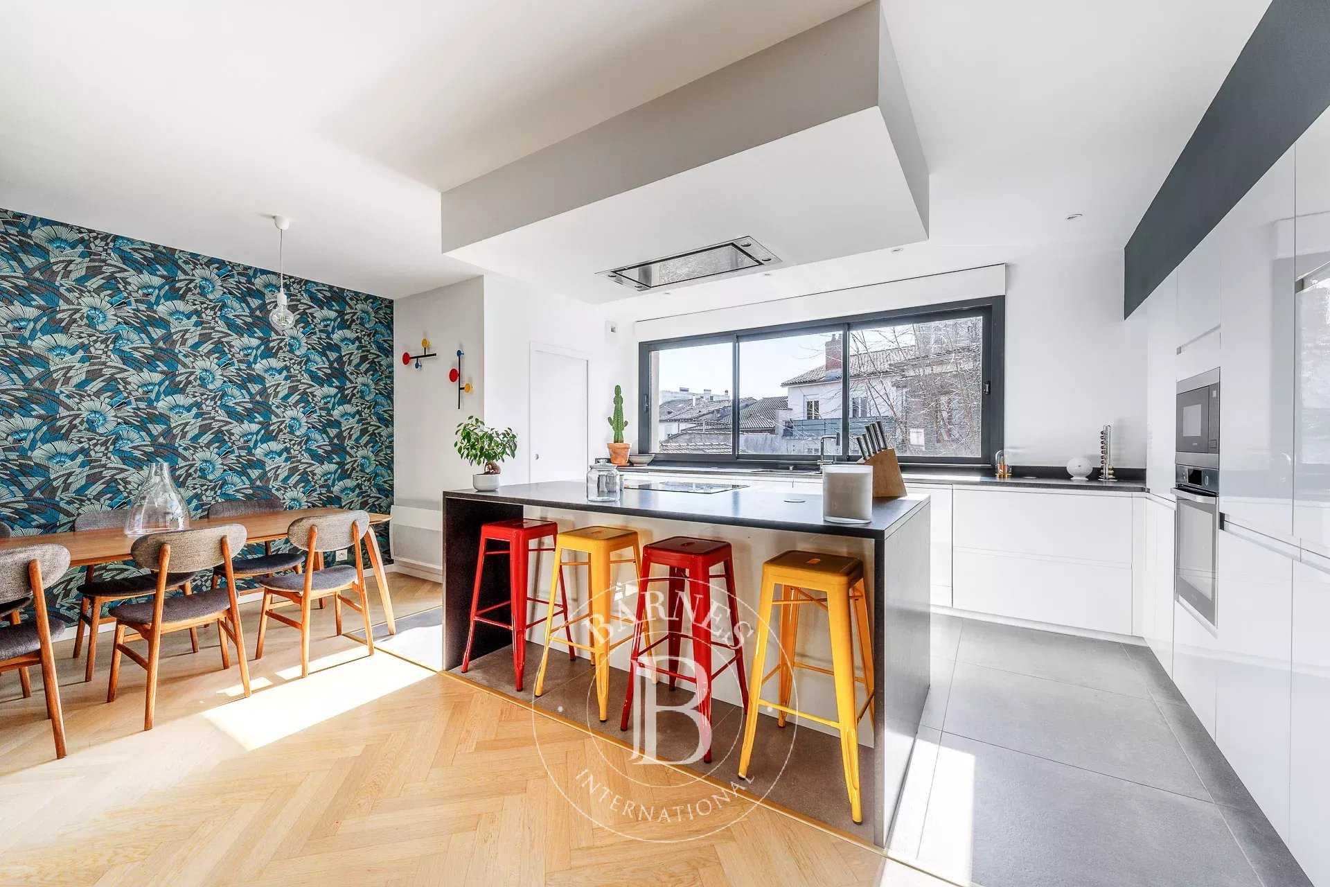 Apartment Bordeaux  -  ref 85982036 (picture 2)