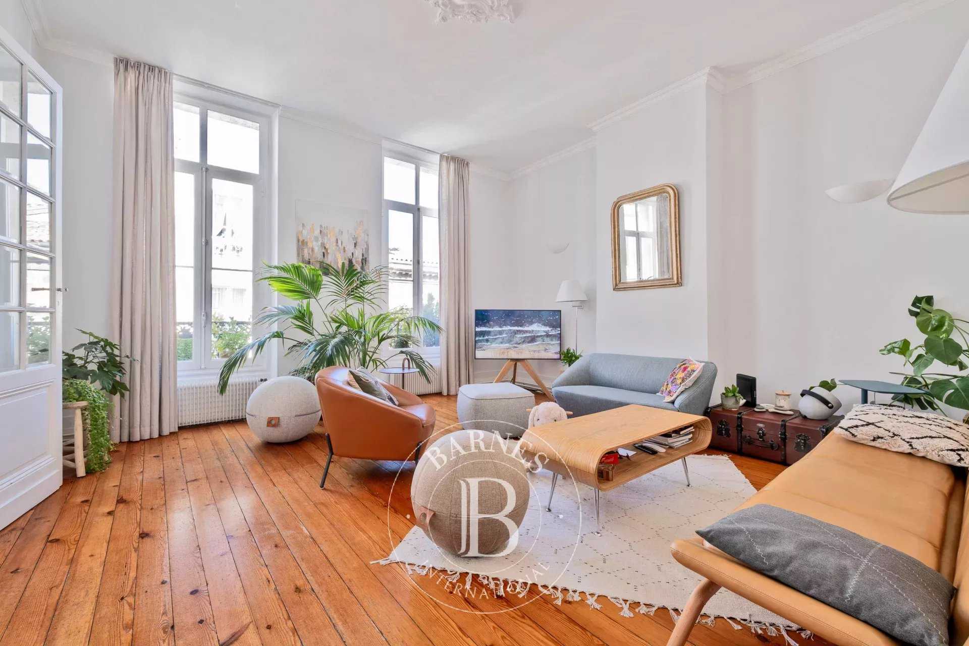 Apartment Bordeaux  -  ref 86369741 (picture 1)