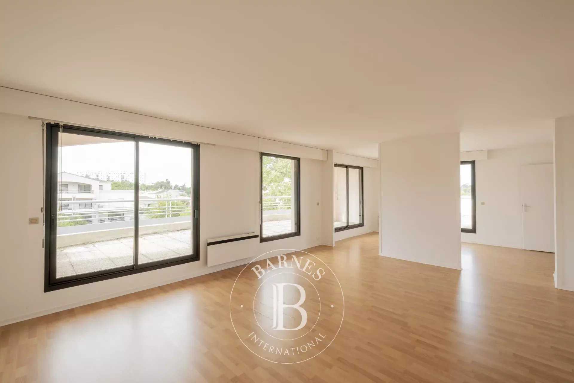 Apartment Le Bouscat  -  ref 85250283 (picture 1)