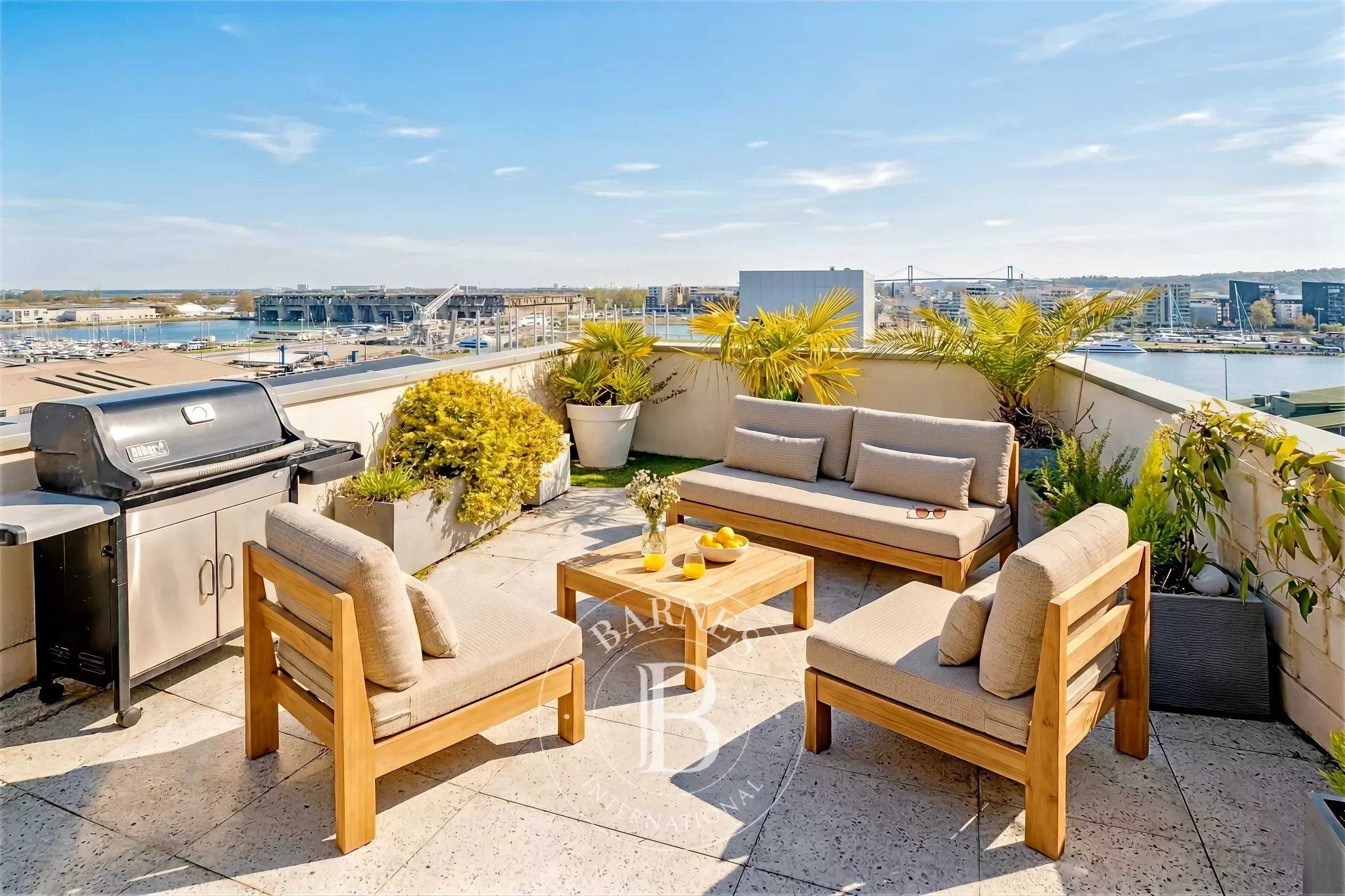 Appartement Bordeaux  -  ref 86812437 (picture 1)