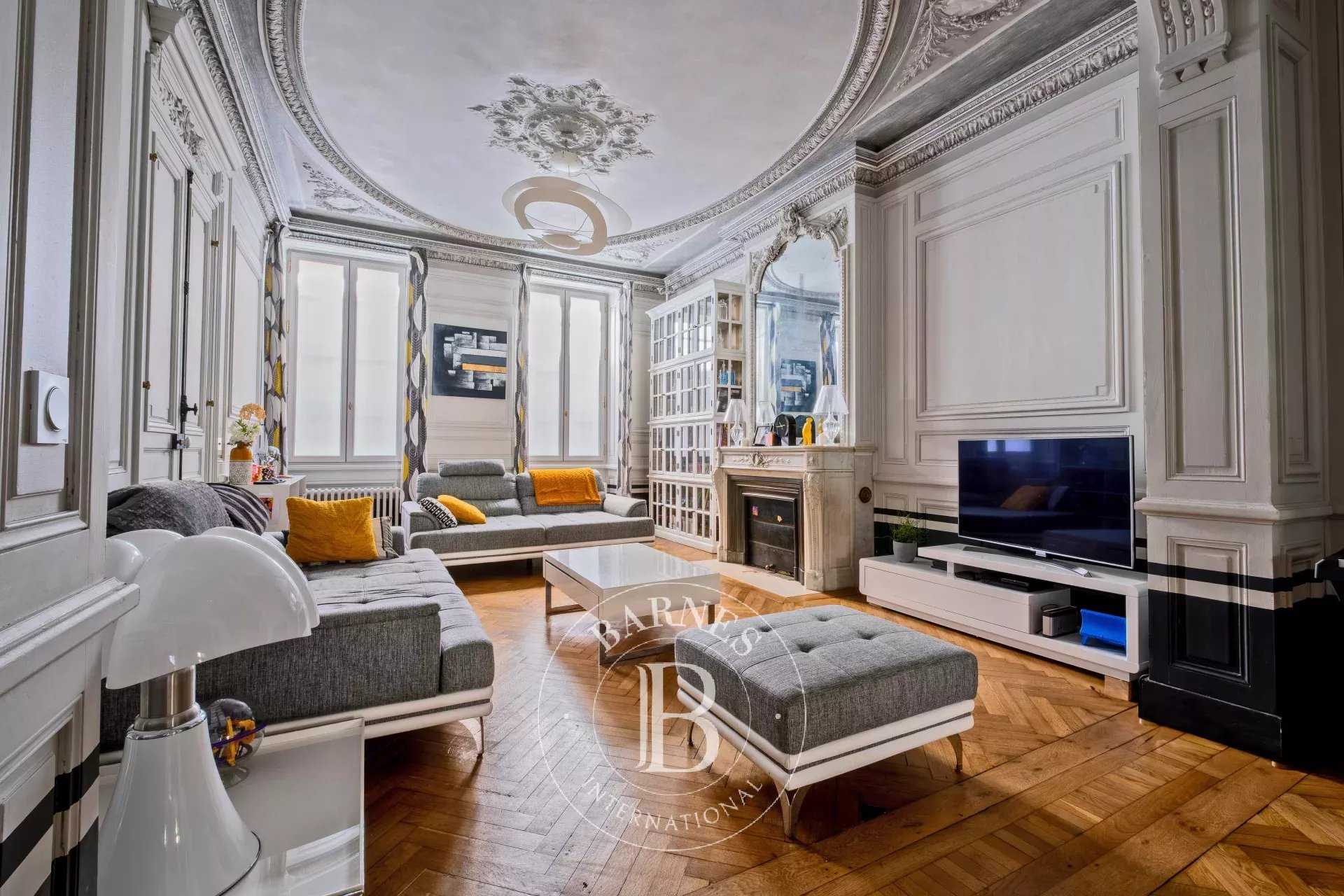 Property Bordeaux  -  ref 85660397 (picture 2)