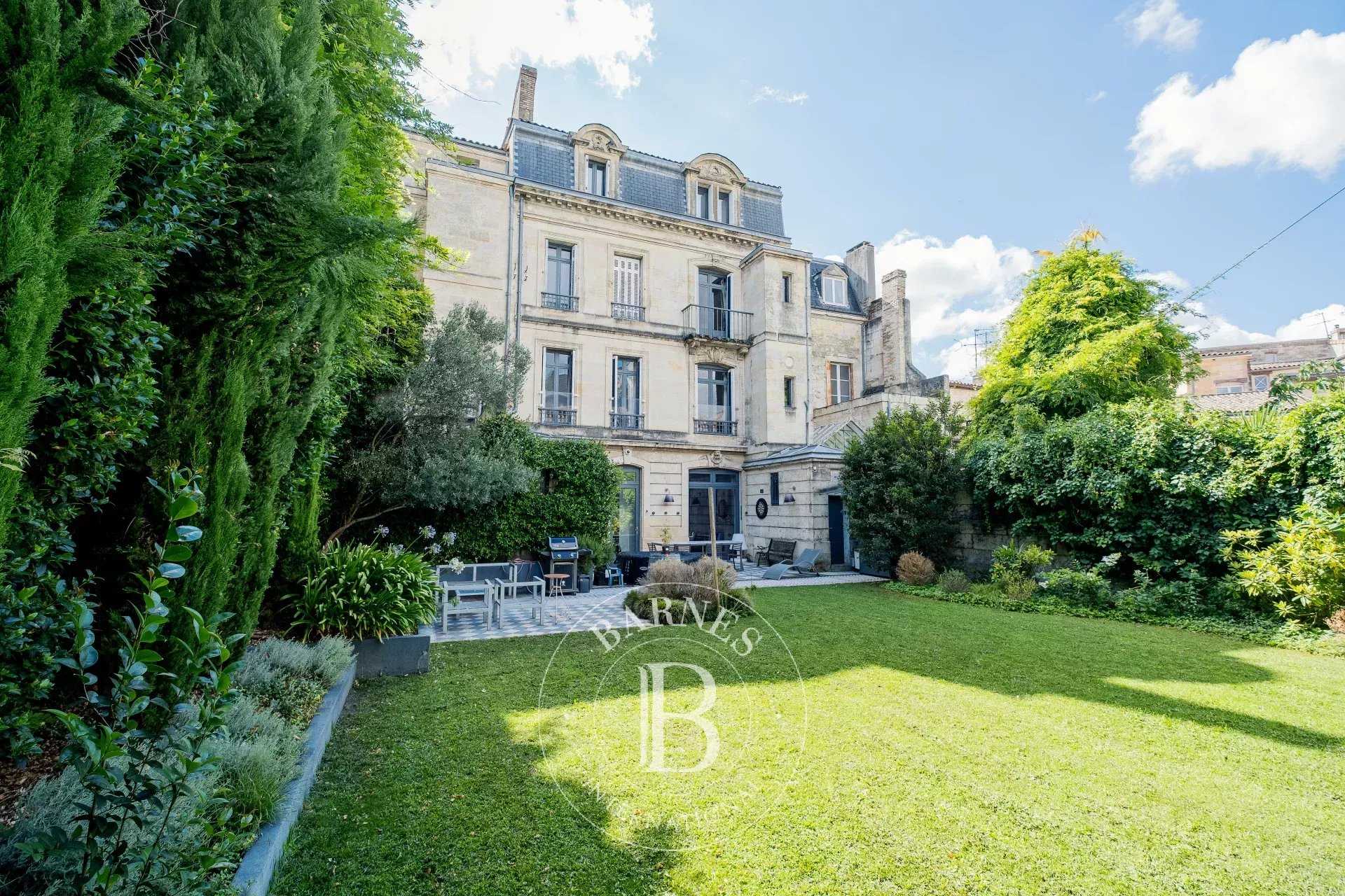 Property Bordeaux  -  ref 85660397 (picture 1)