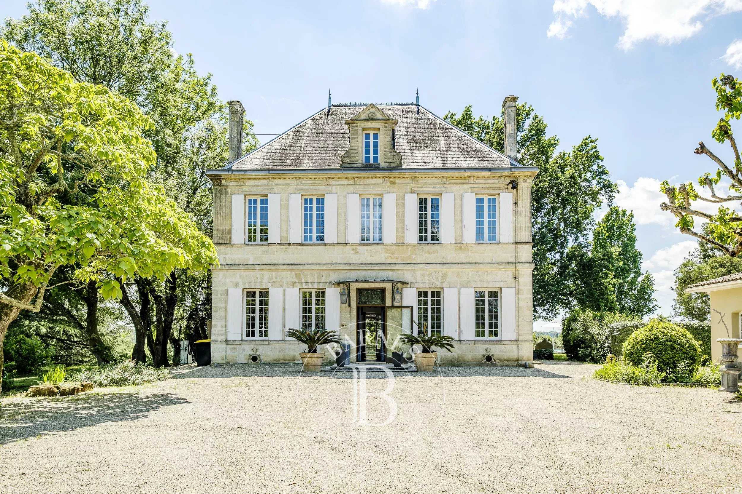 Propriété Saint-Loubès  -  ref 87032978 (picture 1)